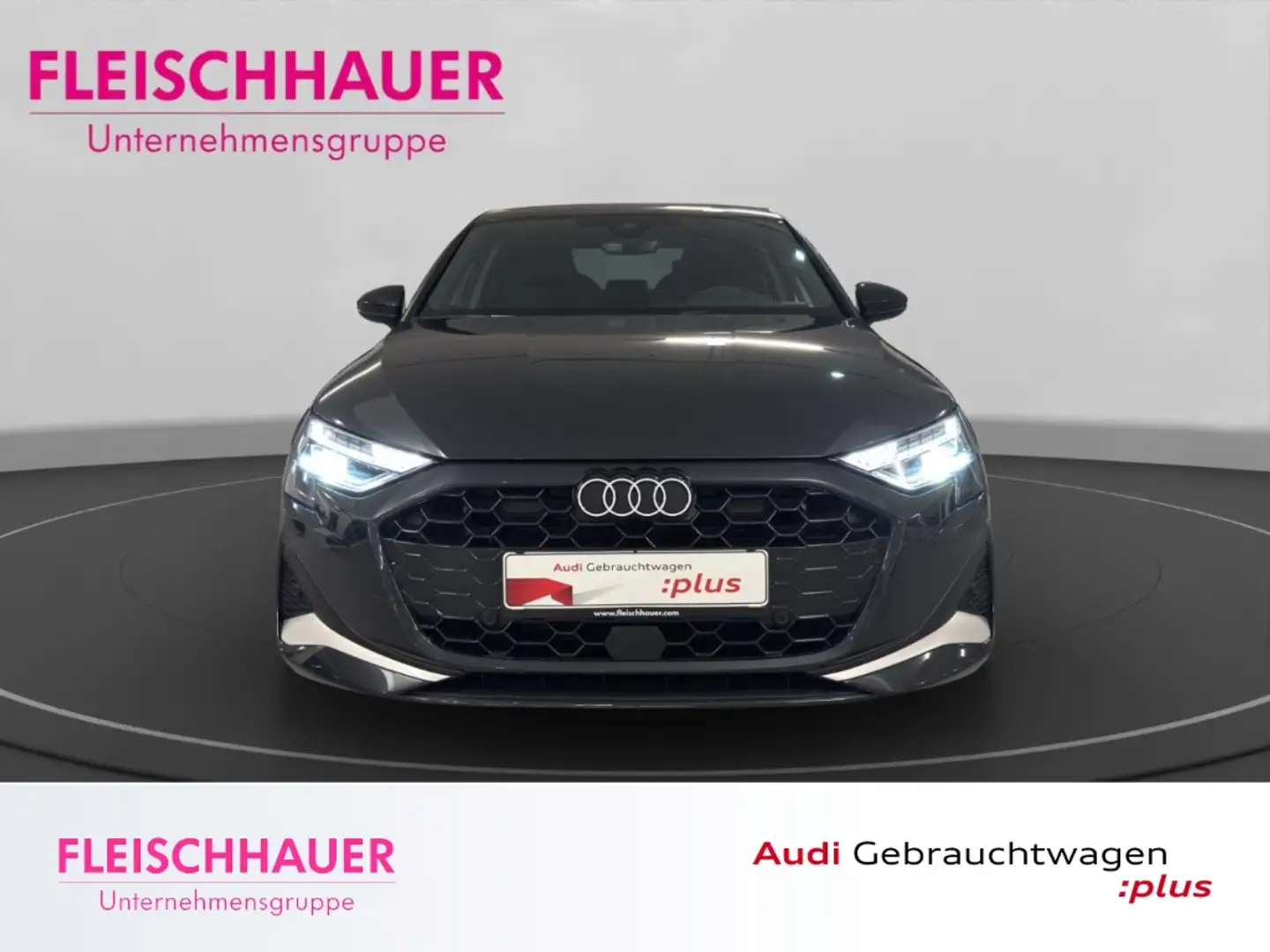 Audi A3 30 TFSI advanced Navi+LED+AHK+VC+Kamera+App-connec Gris - 2