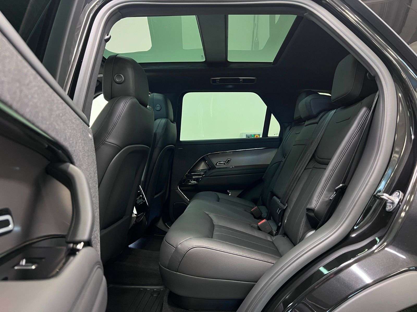 2026 Land Rover Range Rover Sport P360 S | LEASE FROM $999 PER MONTH thumb 25