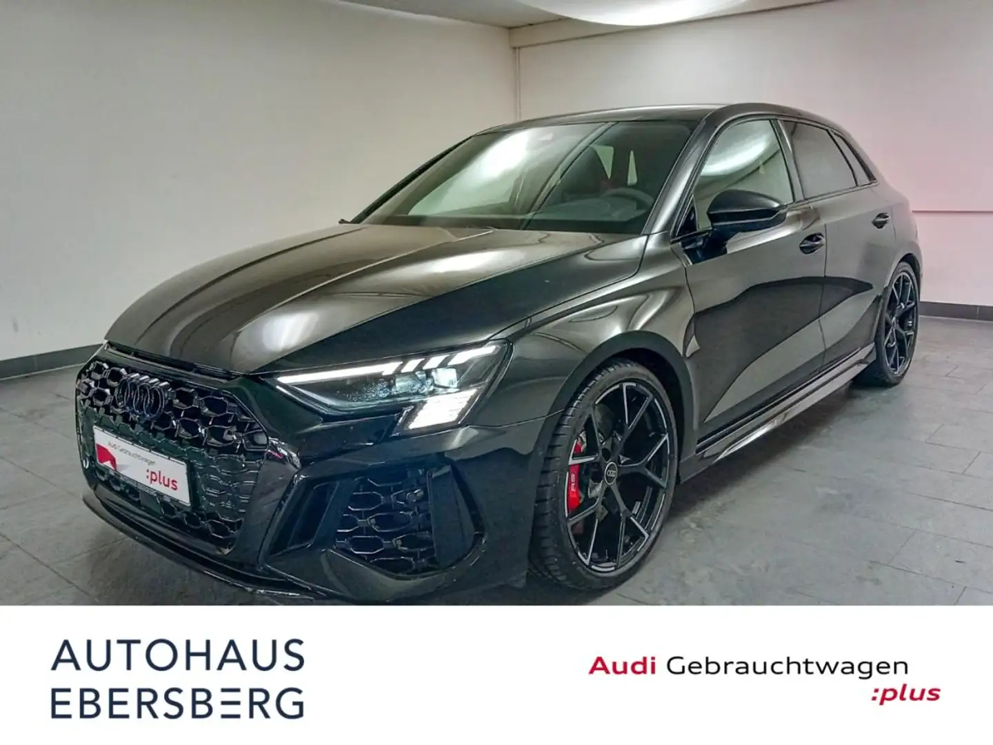 Audi RS3 Sportback 5JGar App 360° 3xClima HUD Design+ Spieg Schwarz - 1