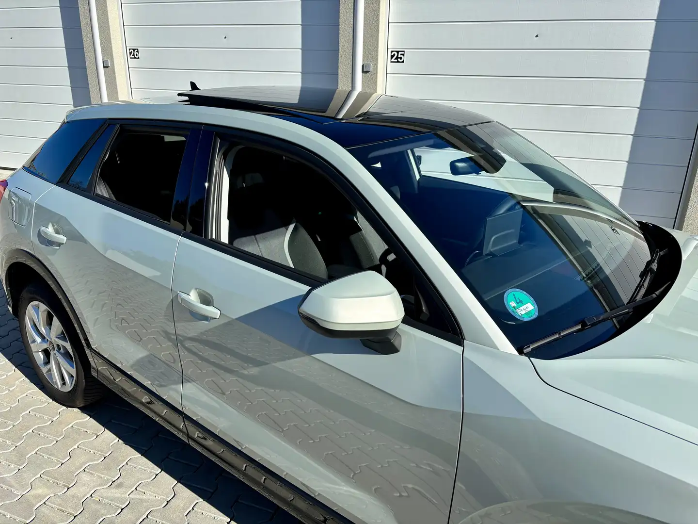 Audi Q2 Advanced, Panoamadach, CarPlay, Sitzheizung... Silber - 2