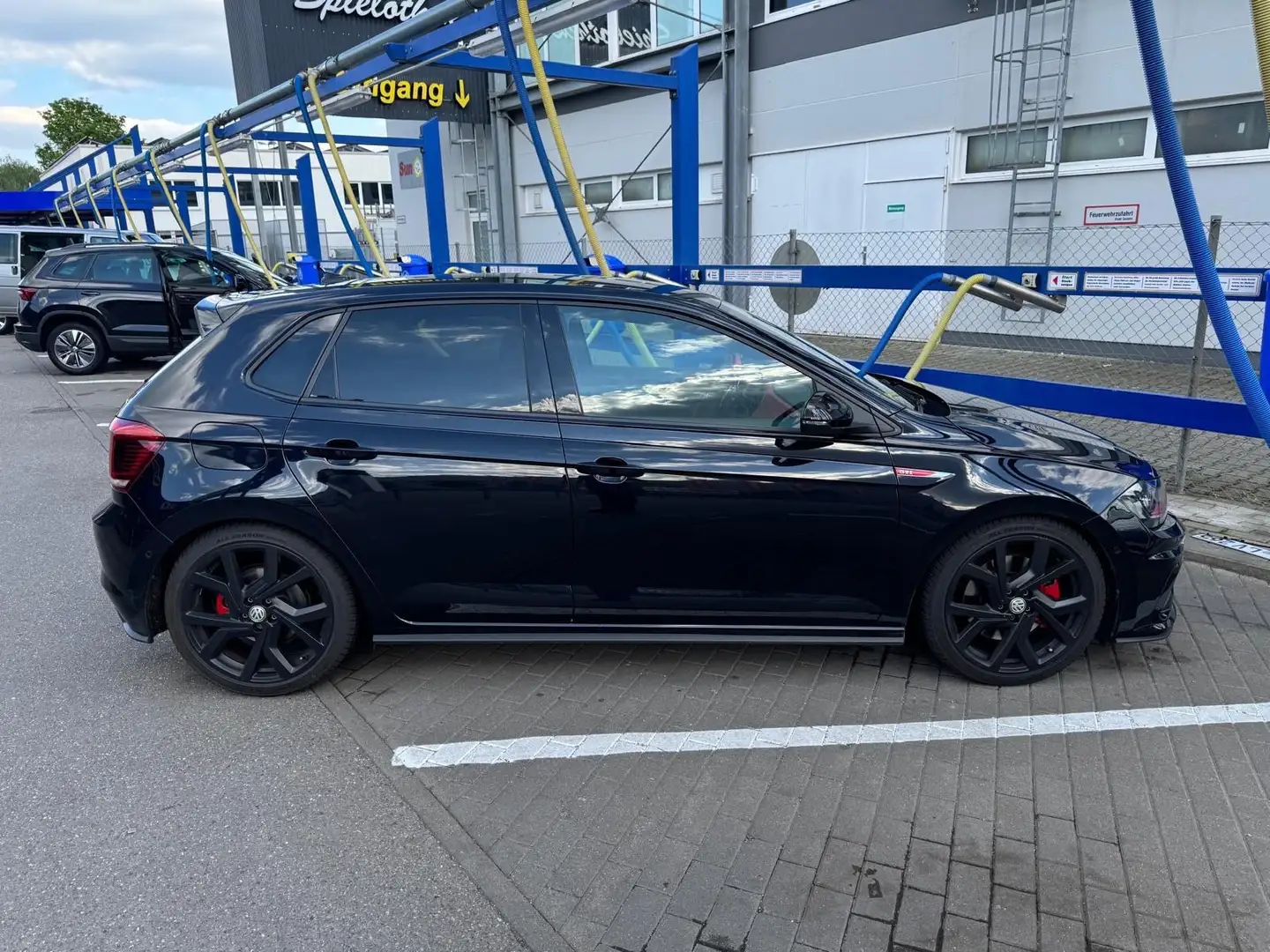 Volkswagen Polo GTI Polo 2.0 TSI OPF DSG GTI Schwarz - 2