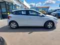 Hyundai i20 1.2 MPI Essence Weiß - thumbnail 9