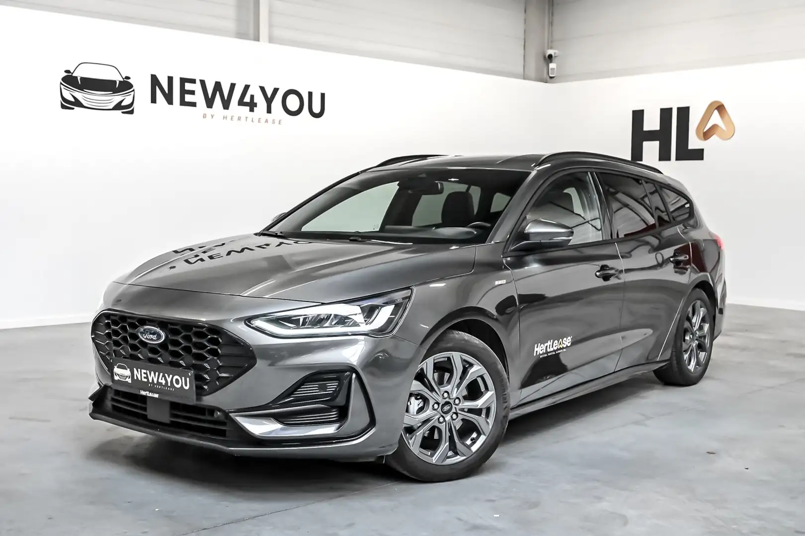 Ford Focus Focus Turnier 1.0 EcoBoost Hybrid Aut. ST-LINE X Grey - 1