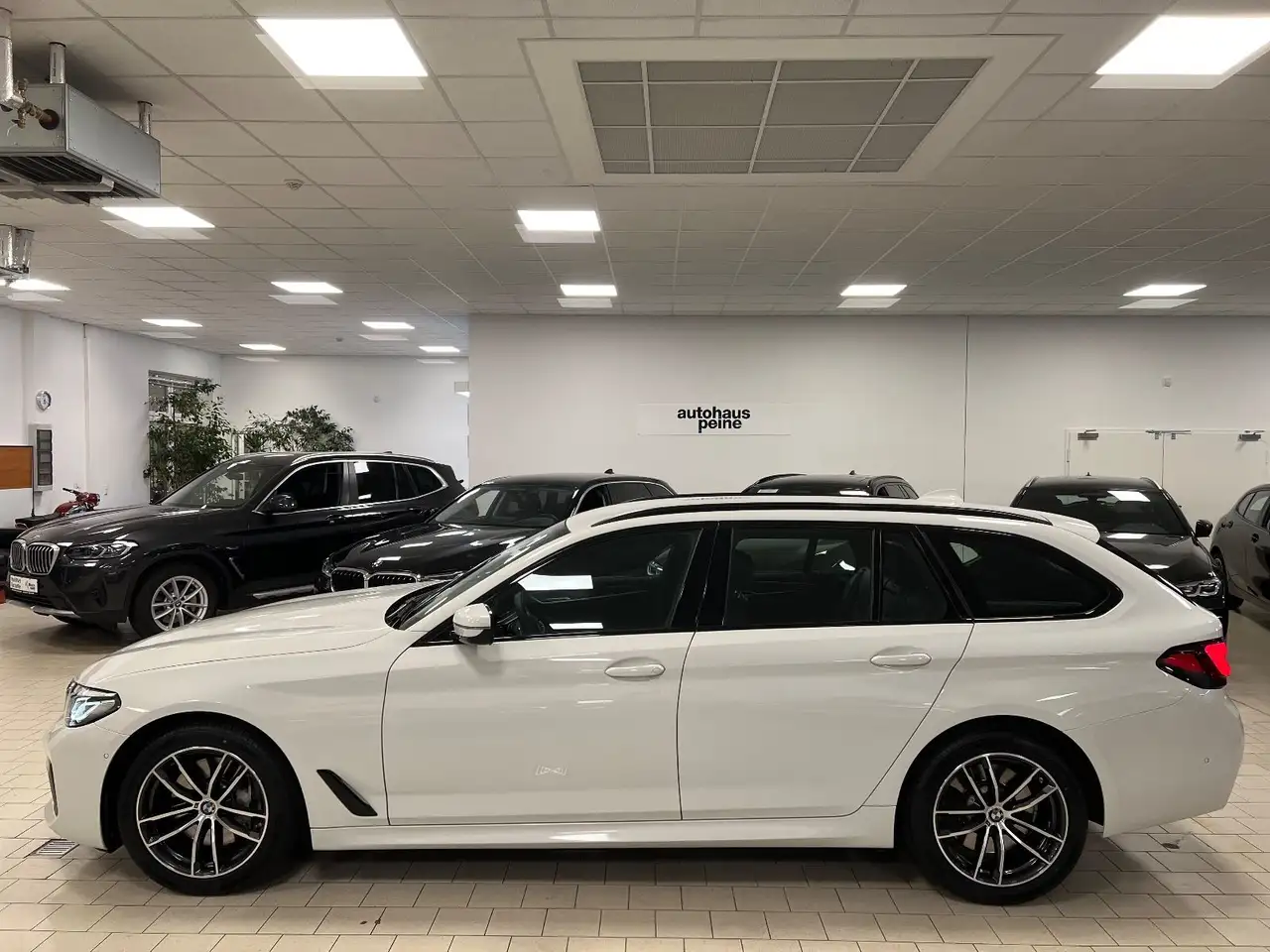 2022 BMW 540 dxDrive/Aut/Navi/KomfortStz/DrivAs/M-Sport, photograph 8