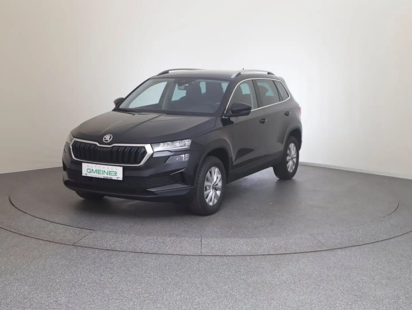 Skoda Karoq Selection TSI Schwarz - 1