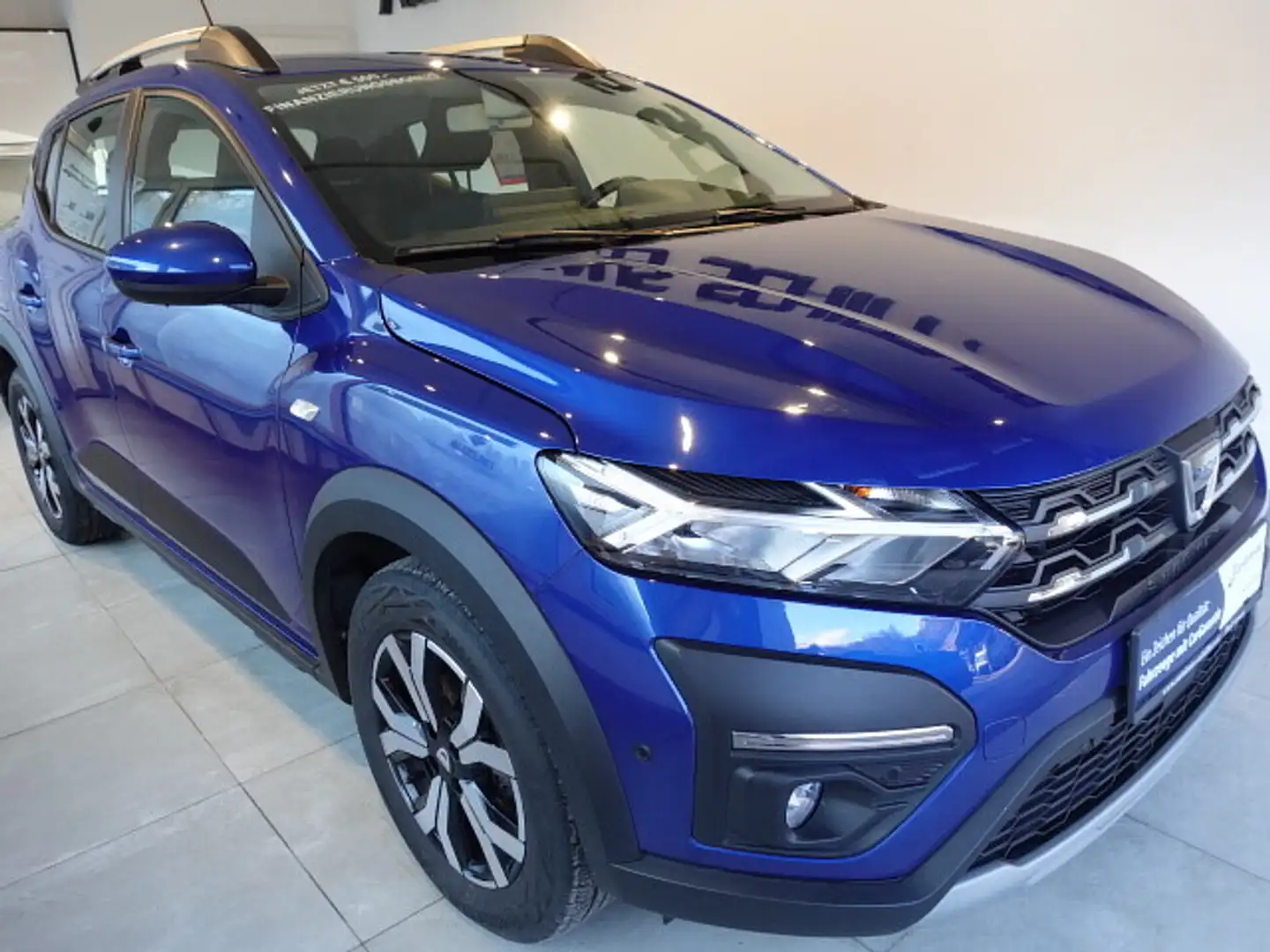 Dacia Sandero Stepway Comfort TCe 90 Blau - 2