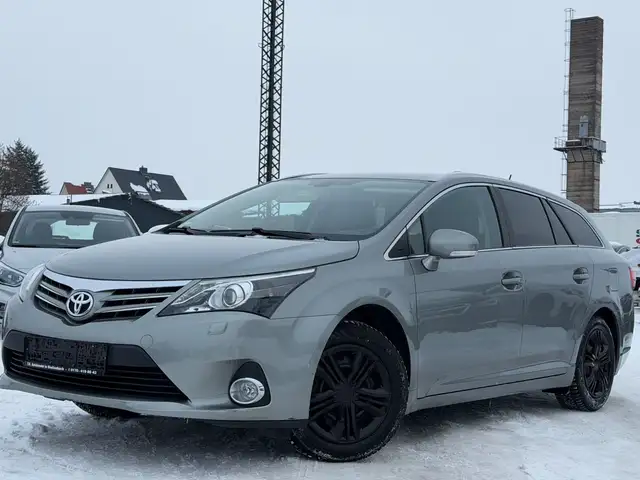 Toyota Avensis Combi 1,8-l- Executive