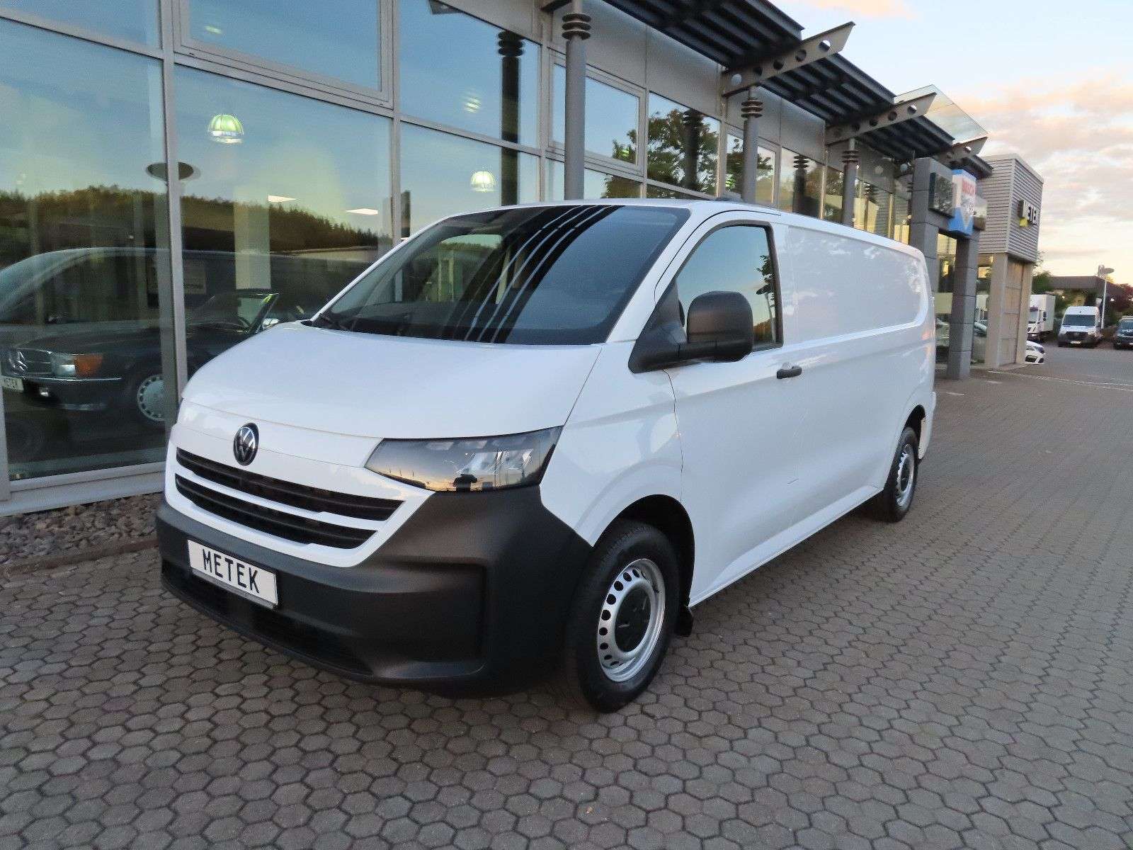 Volkswagen T7 Transporter