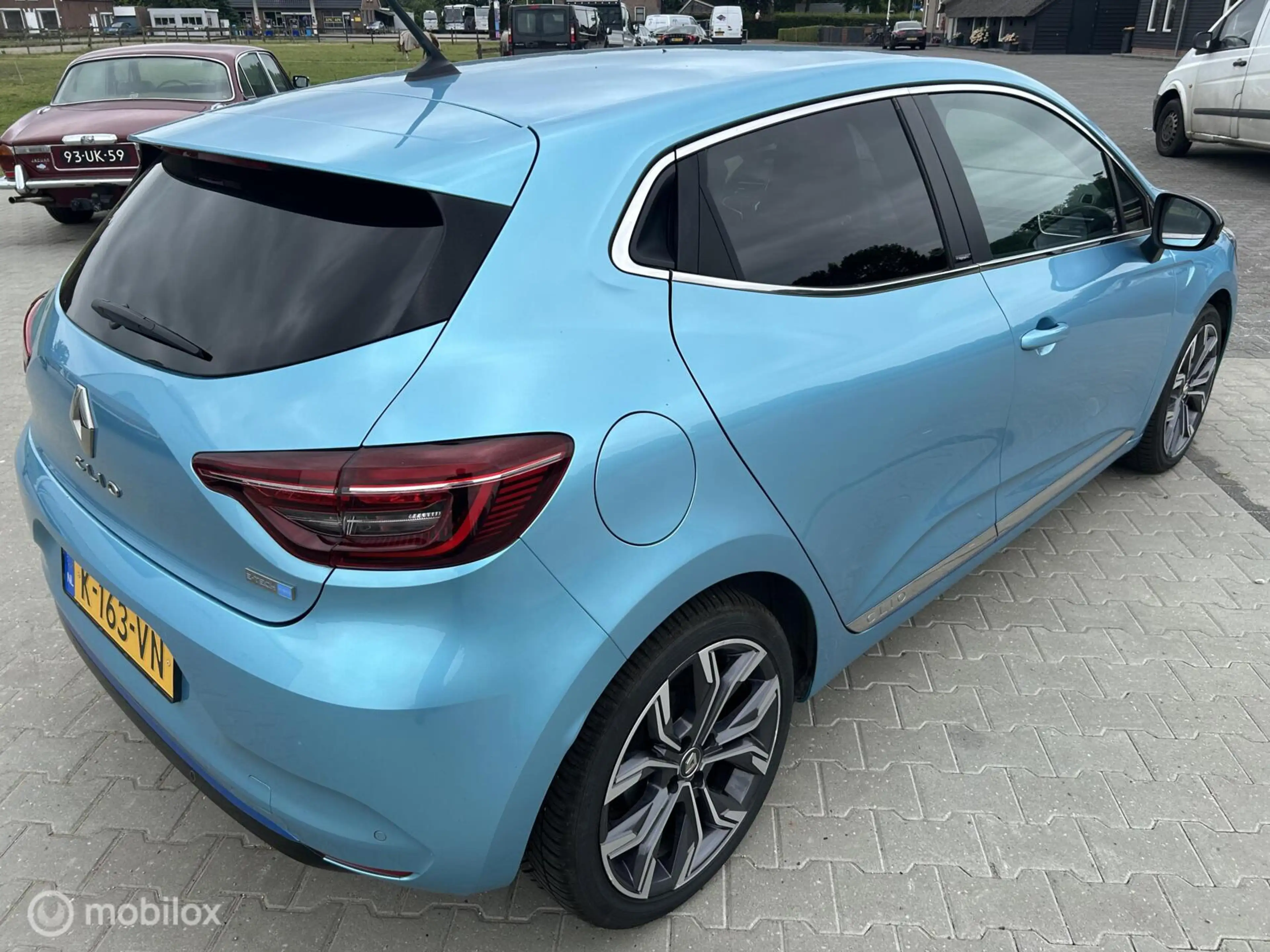 Renault Clio 1.6 E-Tech Hybrid 140 Intens — photo 5