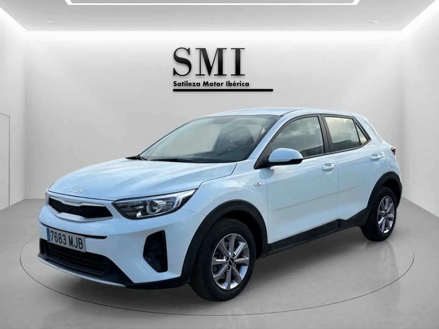 Kia Stonic 1.2 DPi Concept Blanco - 1