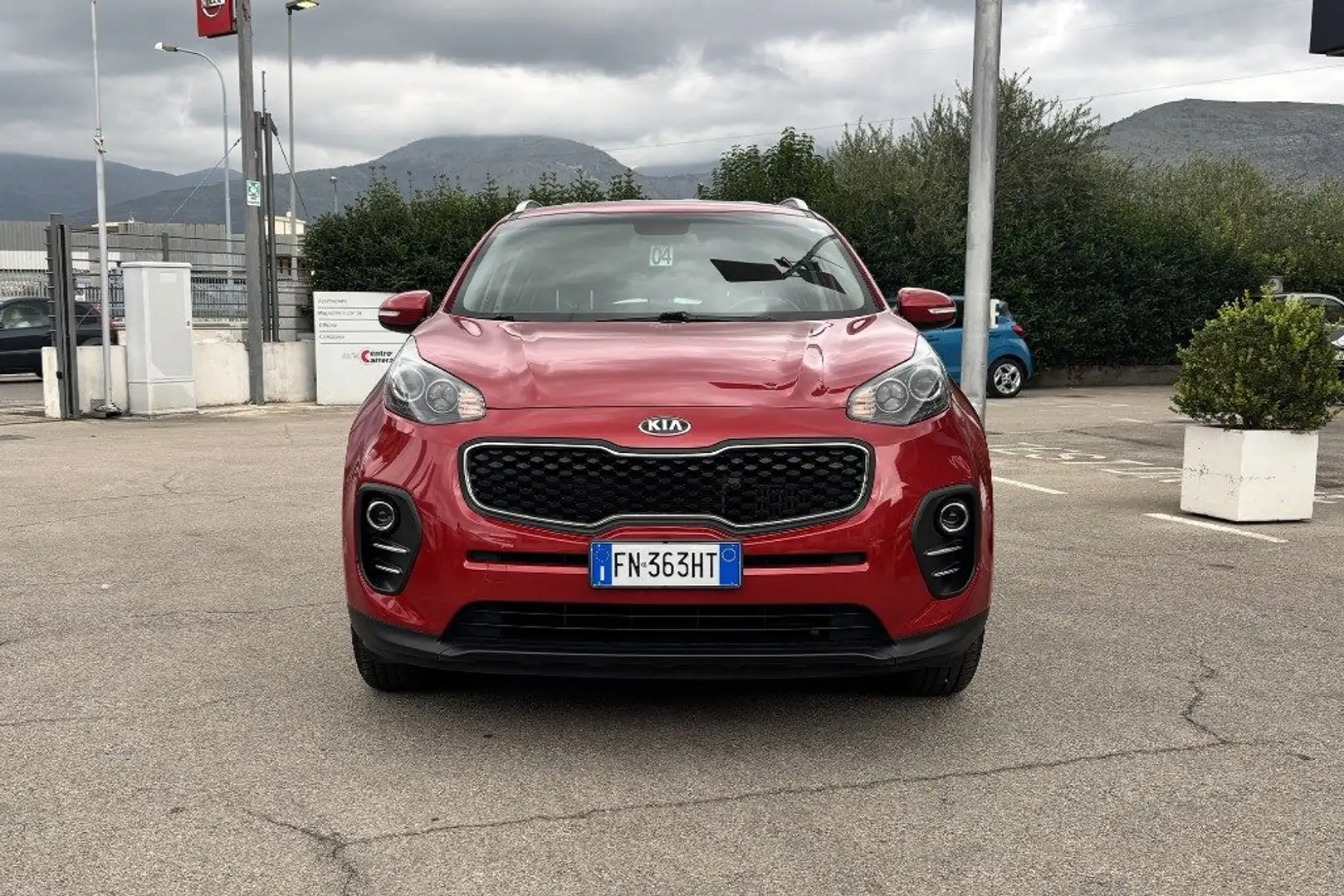 Kia Sportage 1.7 CRDI 2WD Cool Rosso - 2