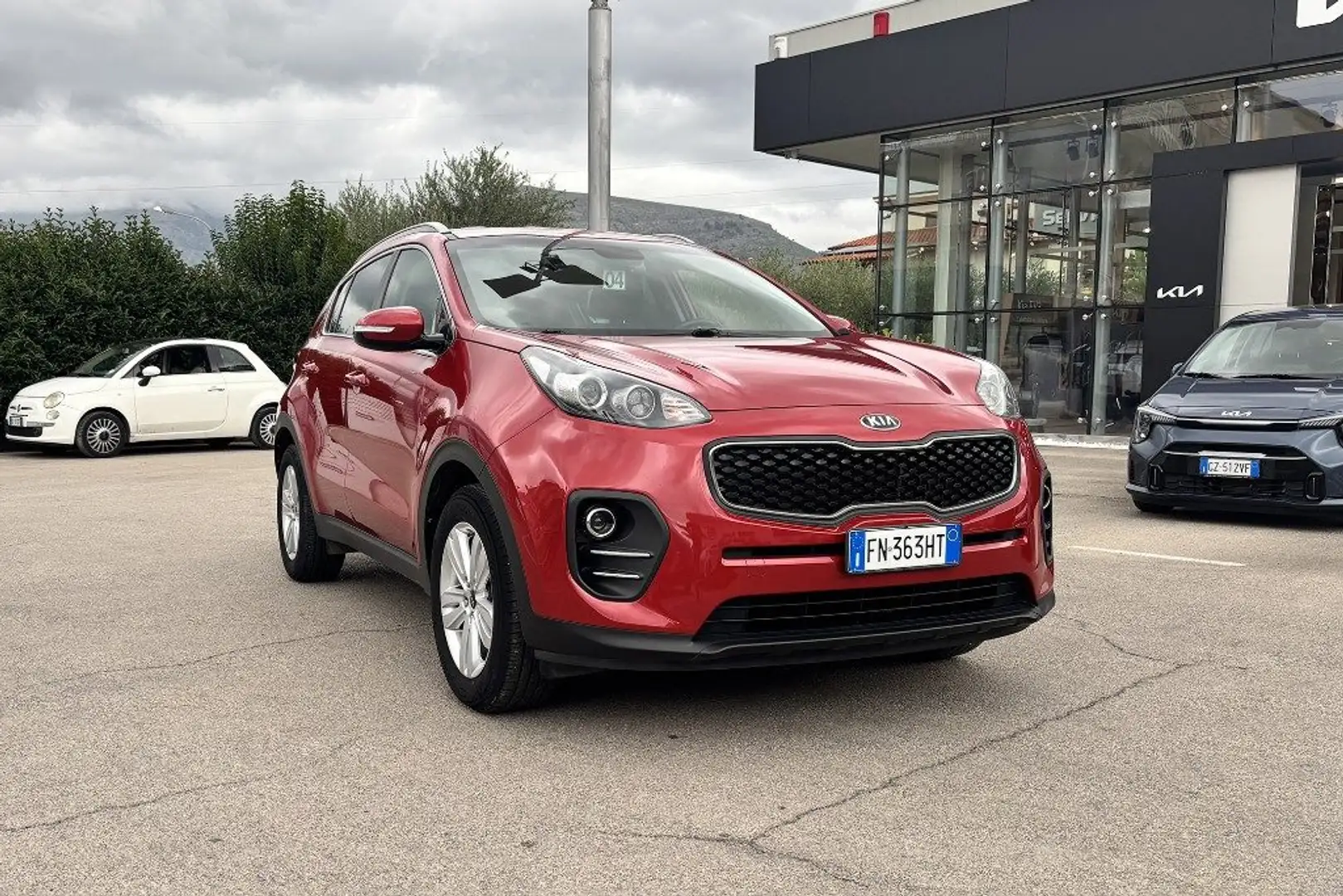 Kia Sportage 1.7 CRDI 2WD Cool Rosso - 1