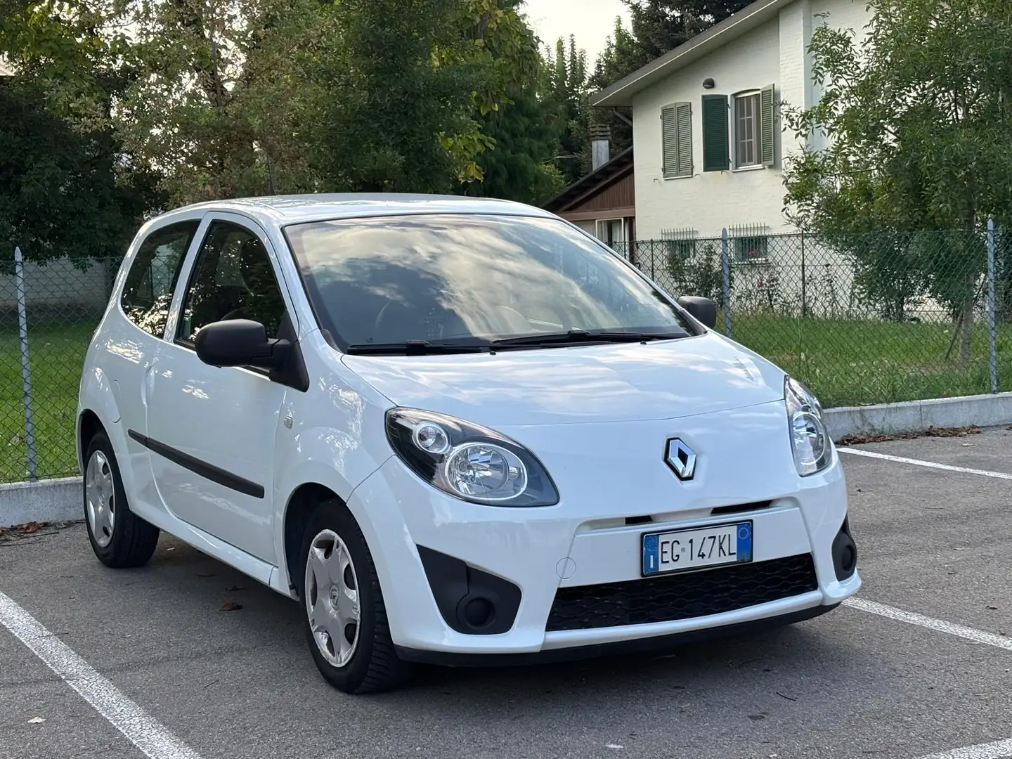 Renault Twingo 1.2 lev Miss Sixty 75cv - 1