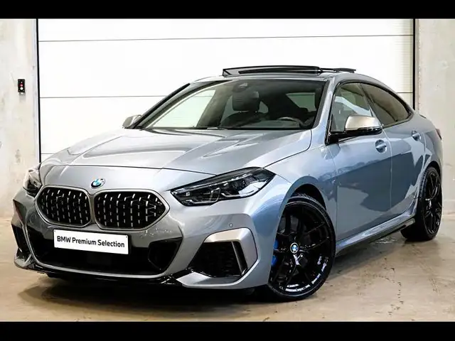 BMW 235 xDrive - PANODAK - HIFI - LEDER - NAVI