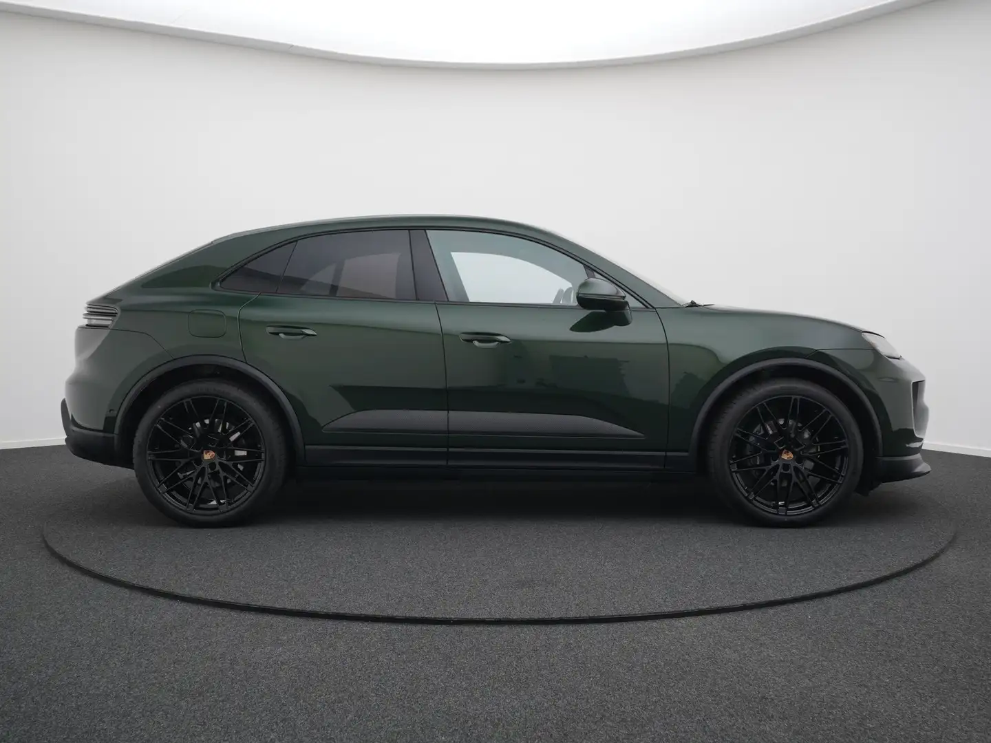 Porsche Macan 4 Groen - 2