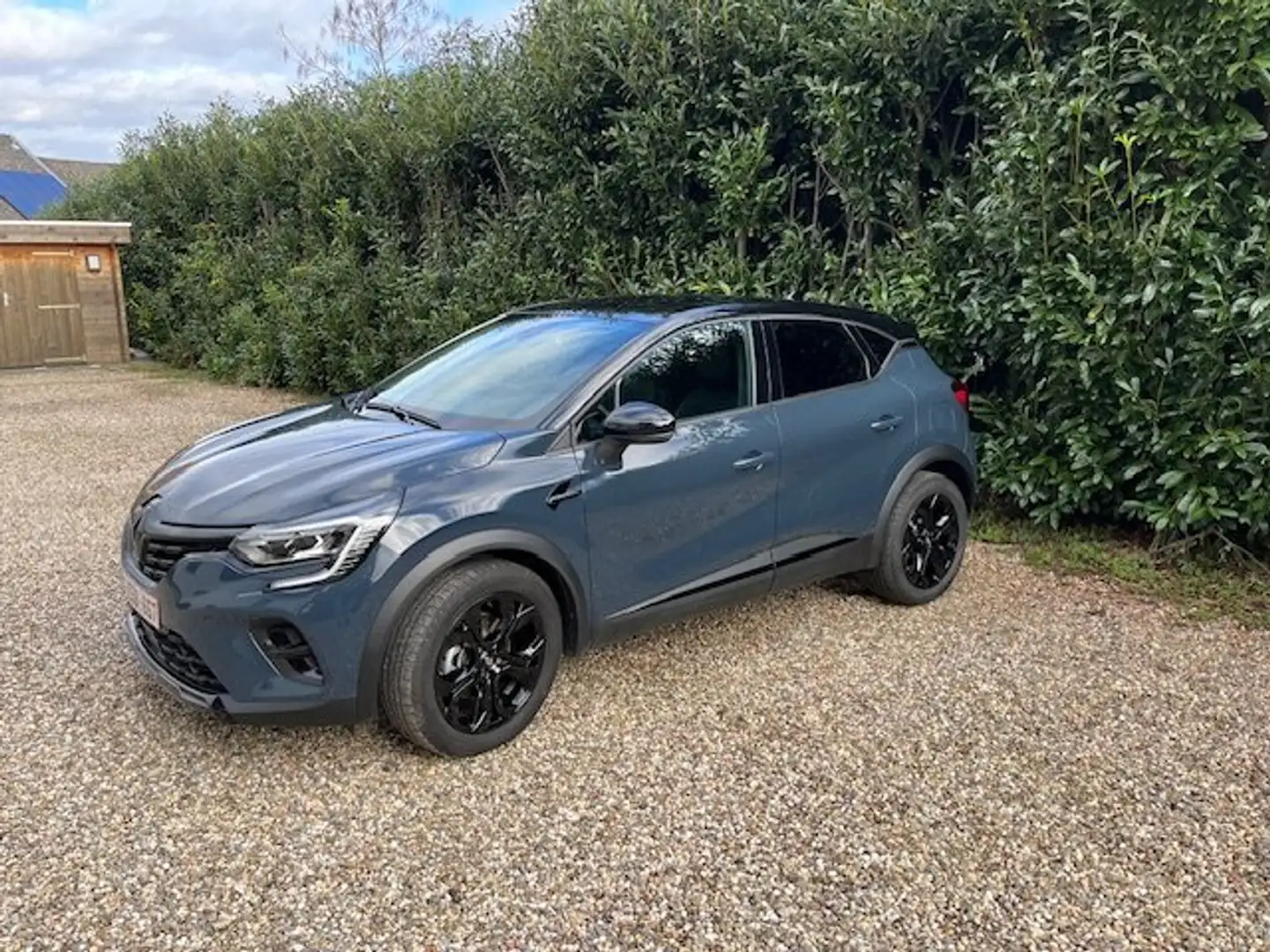 Renault Captur plug in hybrid - 1