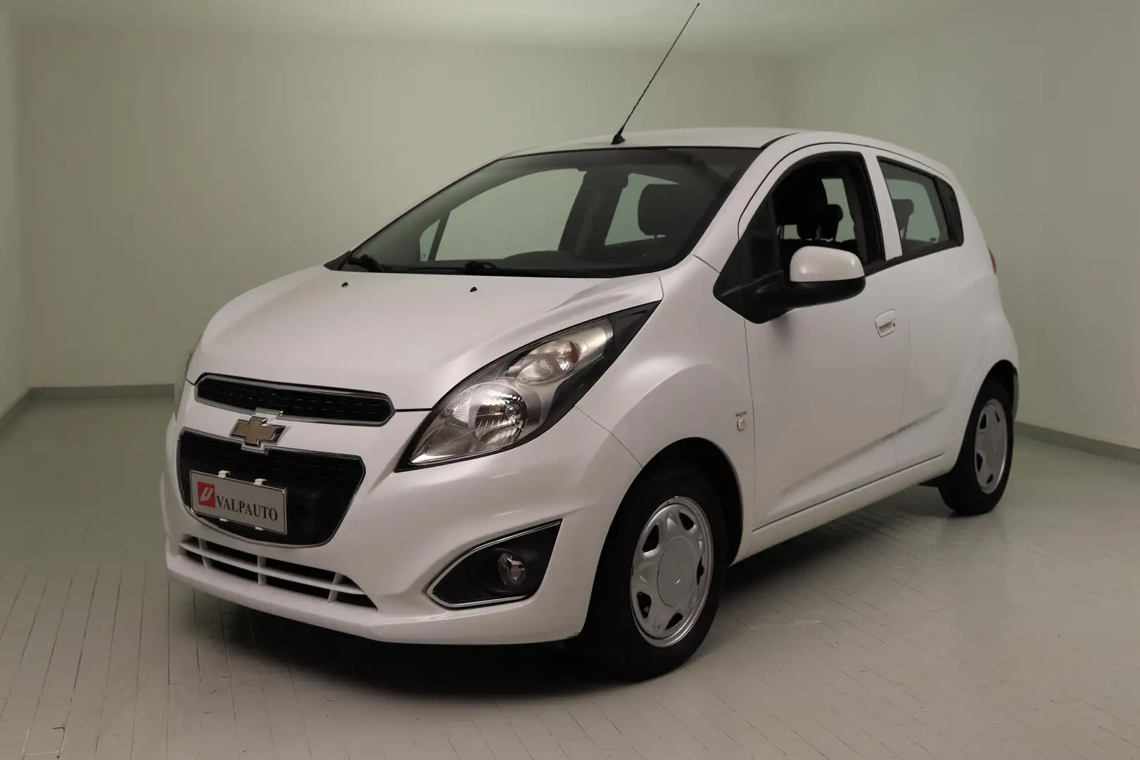 Chevrolet Spark 1.0 LS Bianco - 1
