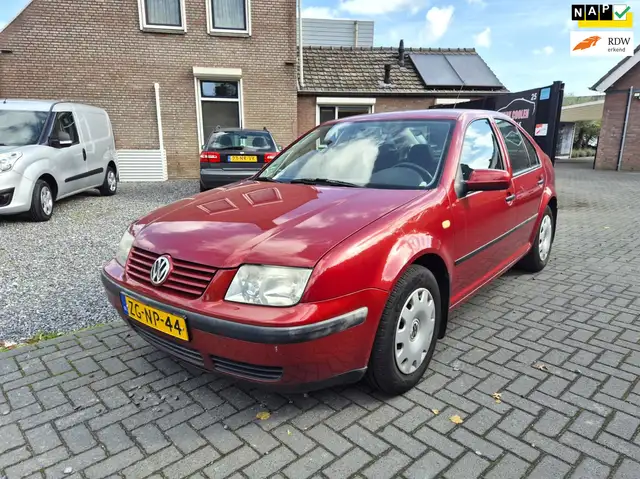 Volkswagen Bora 1.6 Trendline Met nieuwe Apk 10-11-2027