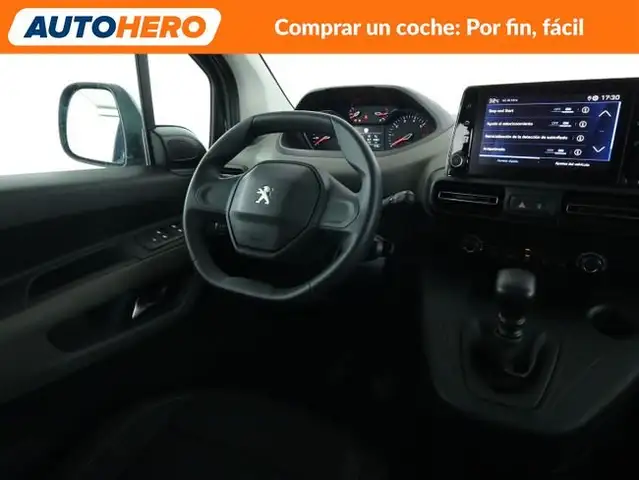 Peugeot Rifter view 14