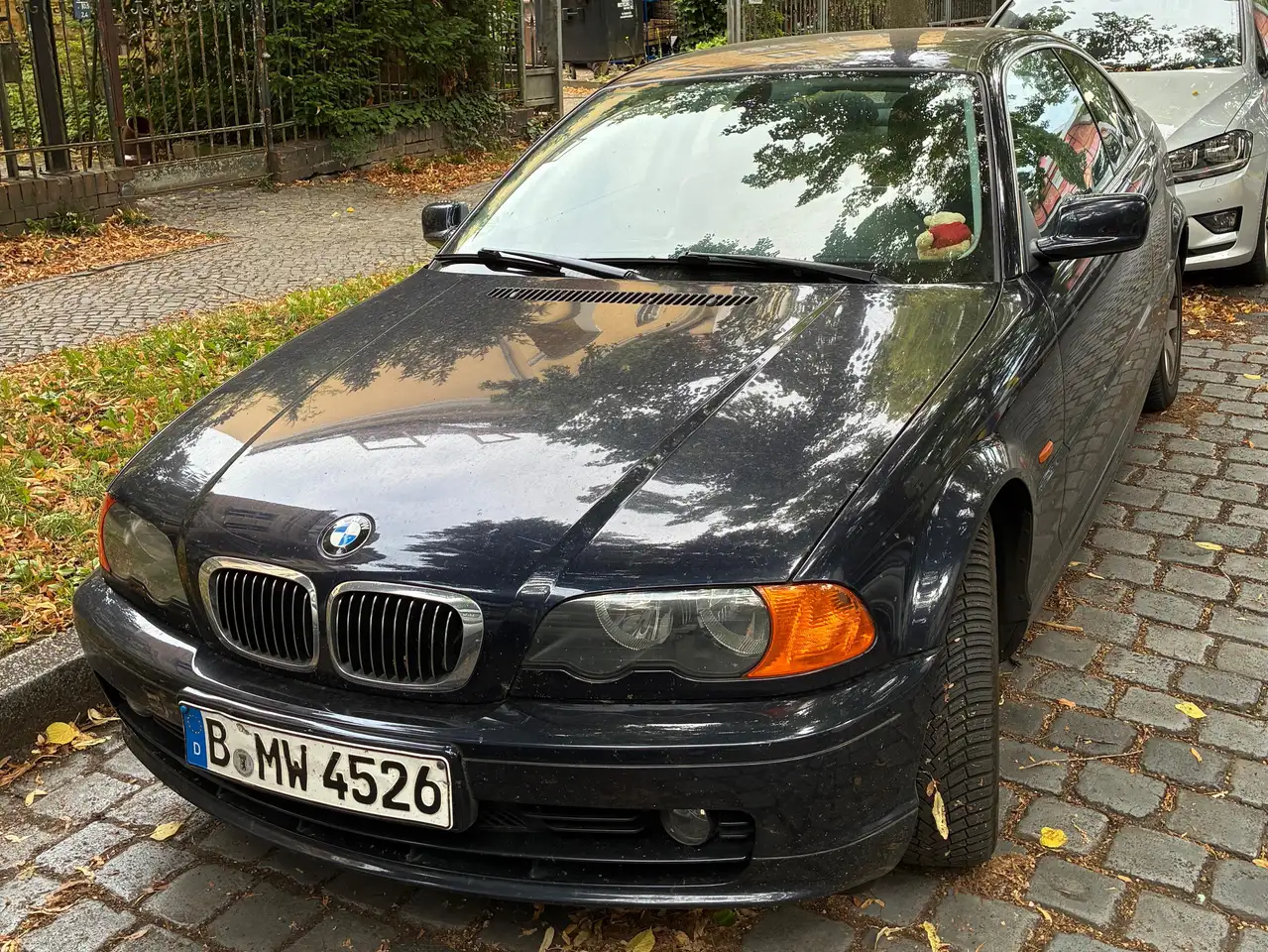 BMW 328i Exclusiv Edition, foto 2