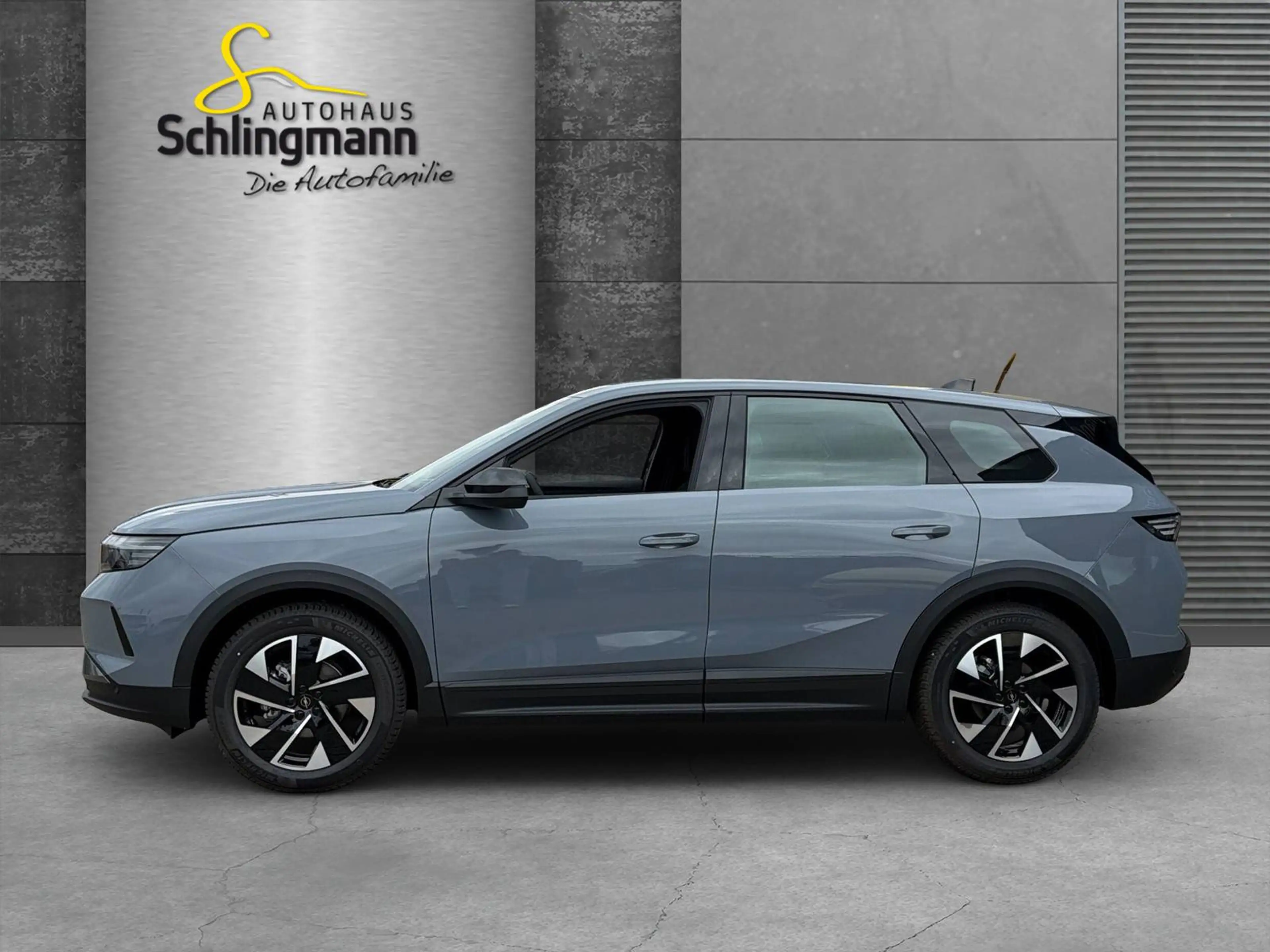 Opel Grandland 1.2 48V Mild- Hybrid 107 kW Edition — photo 2