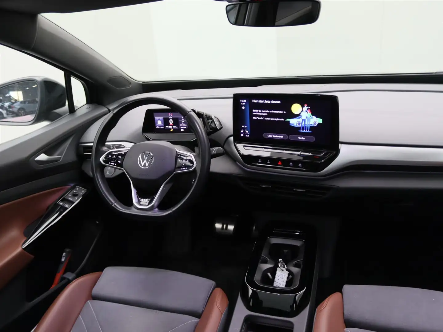 Volkswagen ID.4 204pk 77kWh 1st Max [ TREKHAAK+PANO+21 INCH+CAMERA Gris - 2