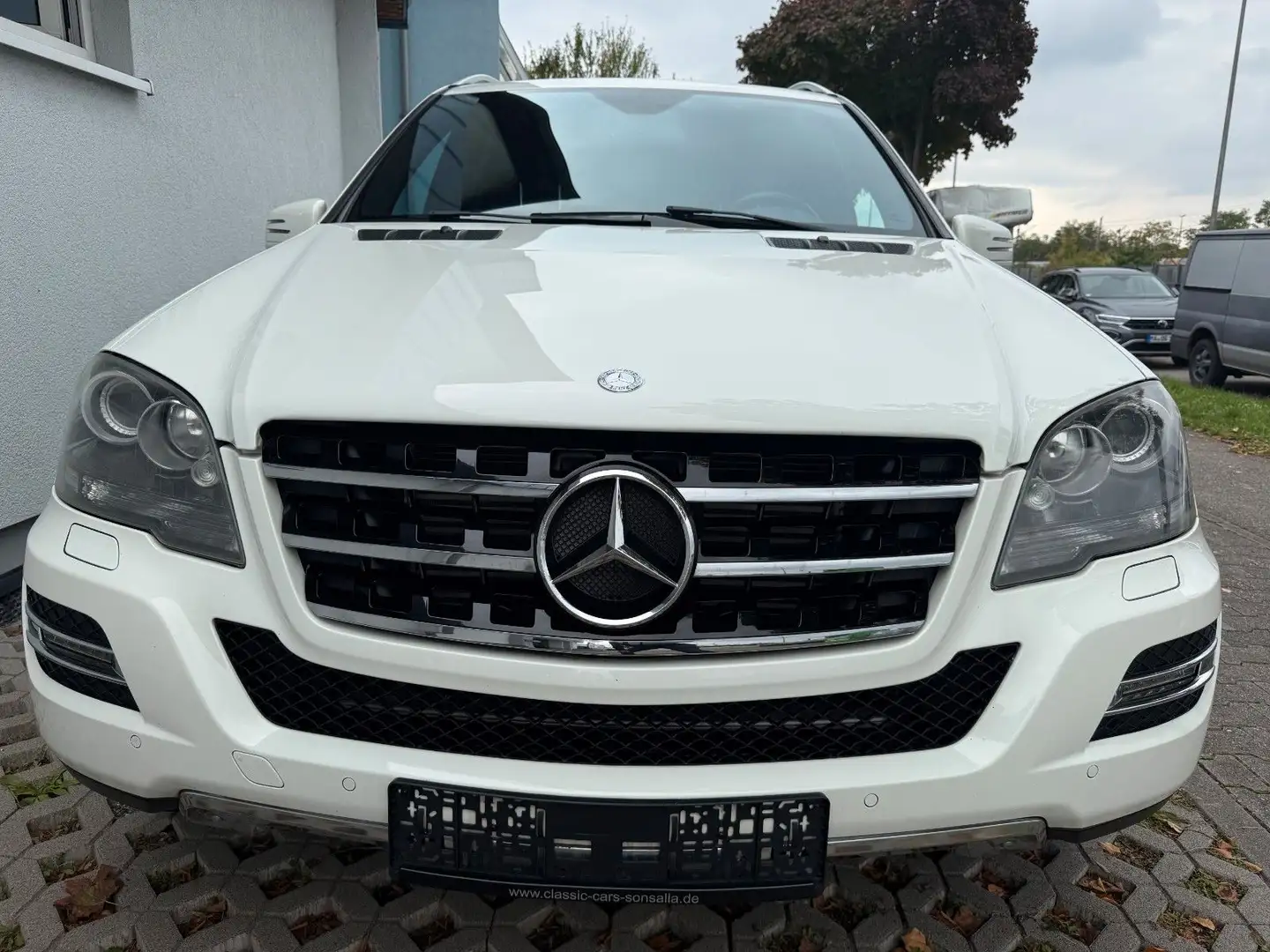 Mercedes-Benz ML 350 Grand Edition CDI 4Matic Weiß - 2