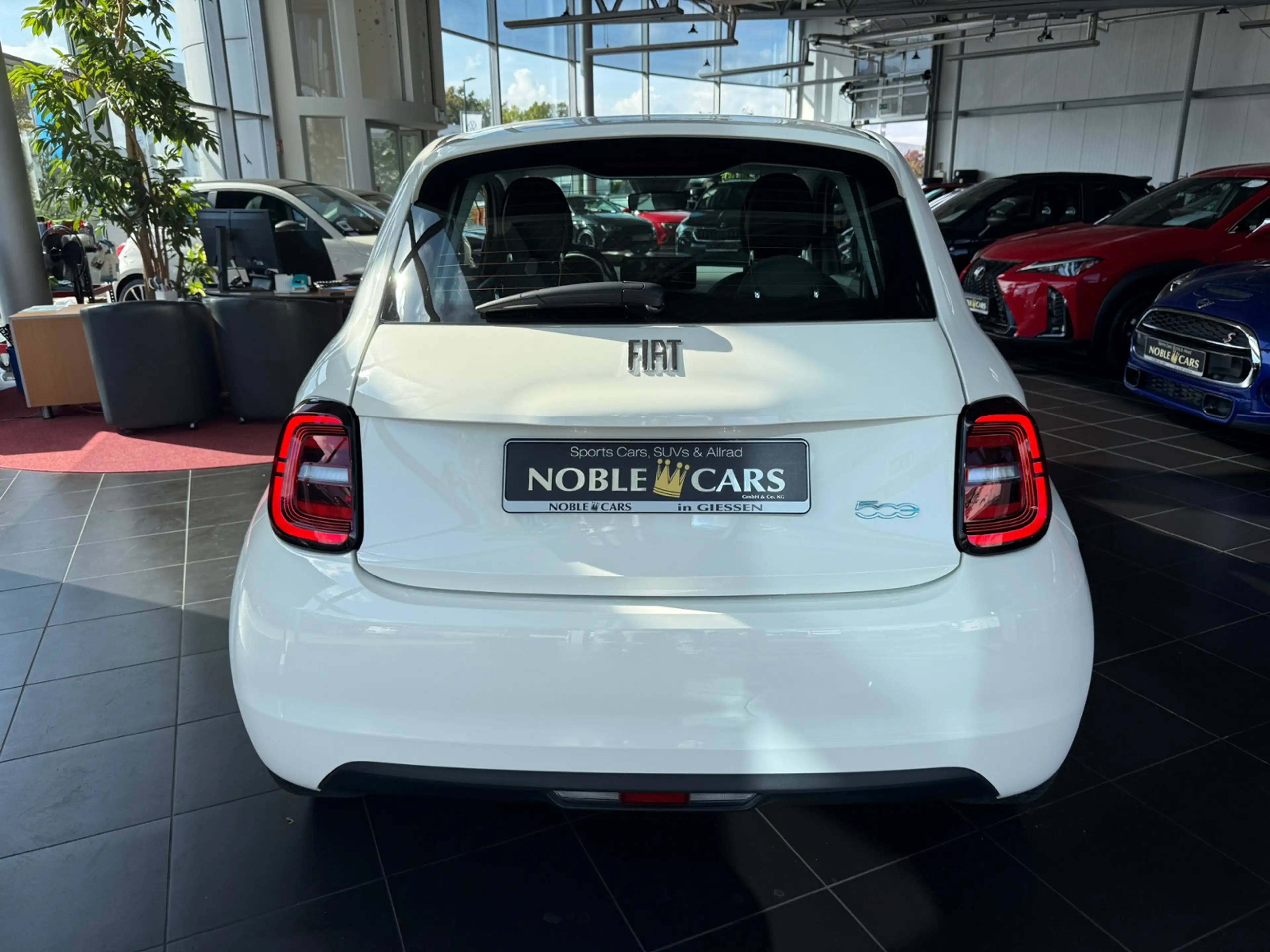 Fiat 500e 42 kWh Alu Full Link Apple Car Play — photo 6
