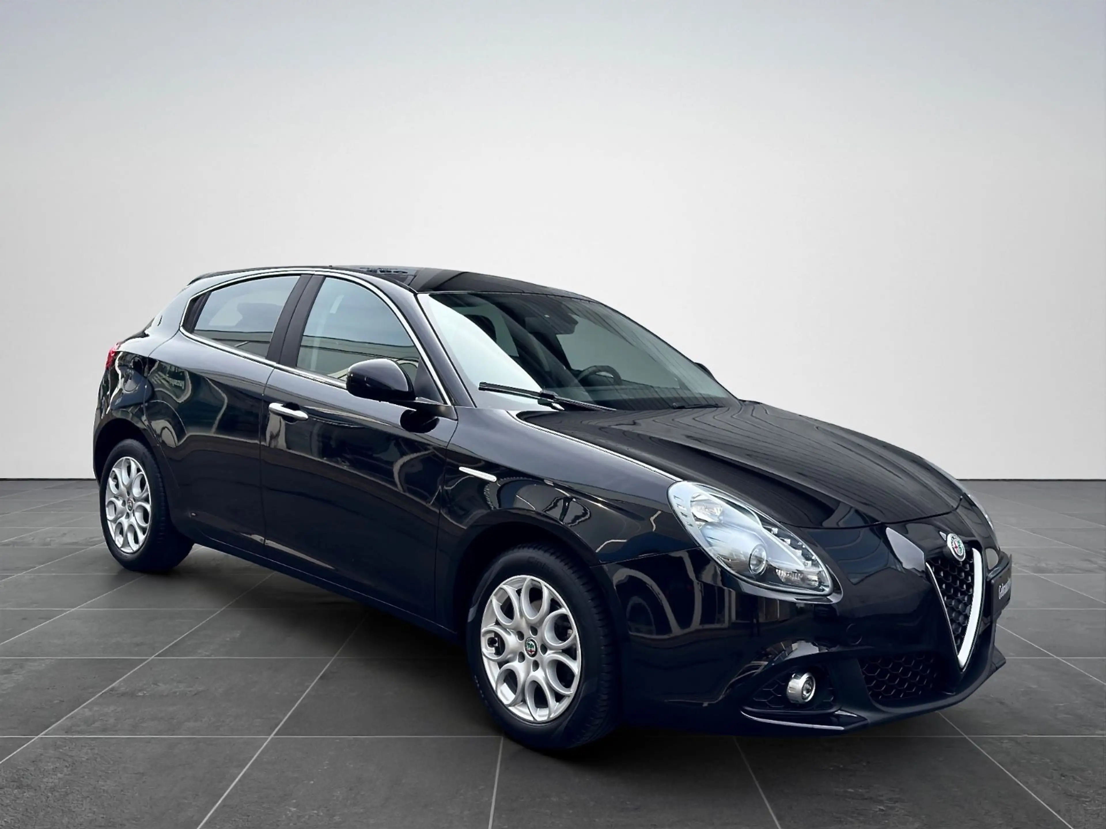 Alfa Romeo Giulietta 1.6 JTDm 16V*6 GANG*PDC*SHZ*1 HAND* — photo 6