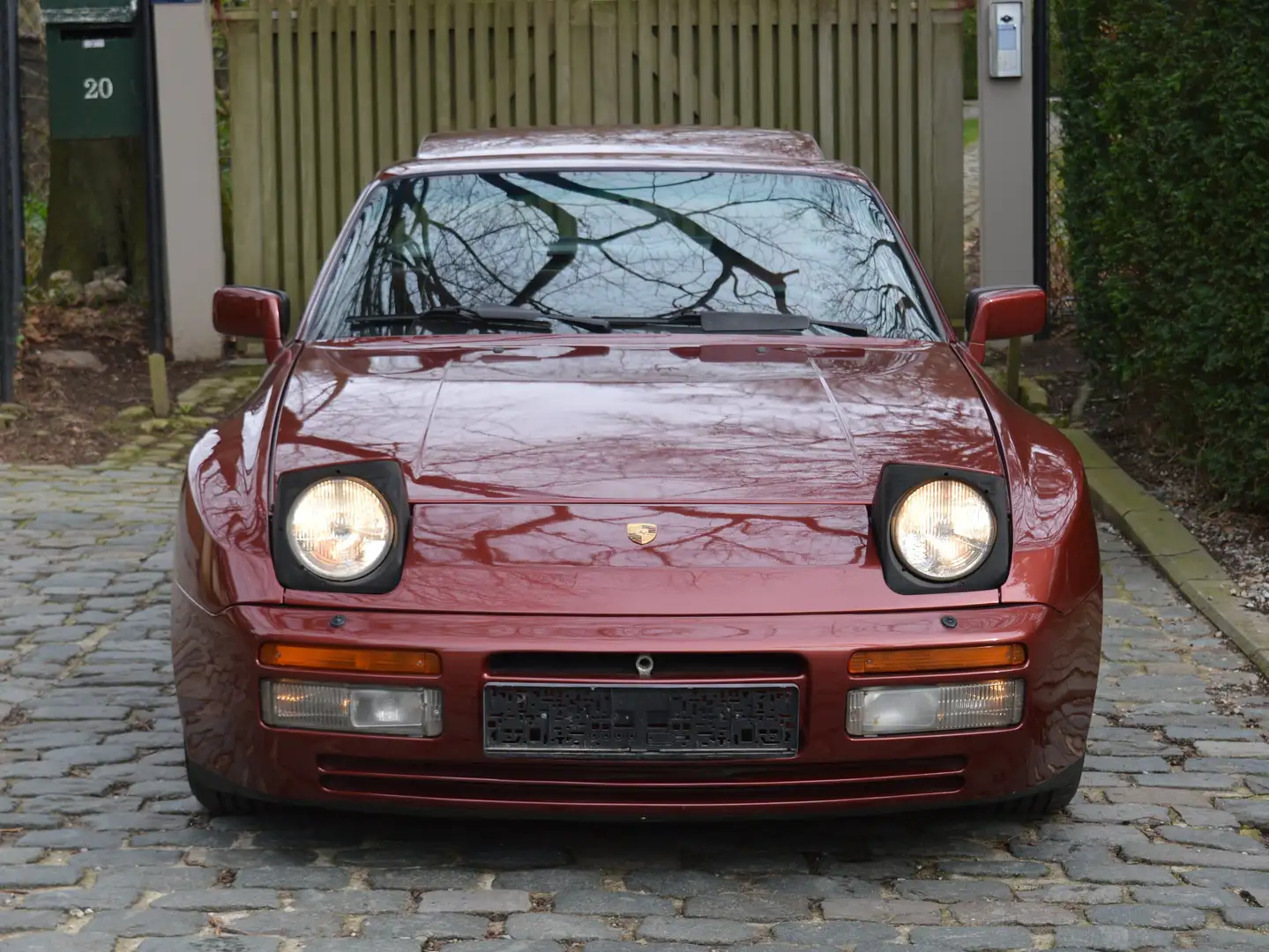 Porsche 944 TURBO Red - 1