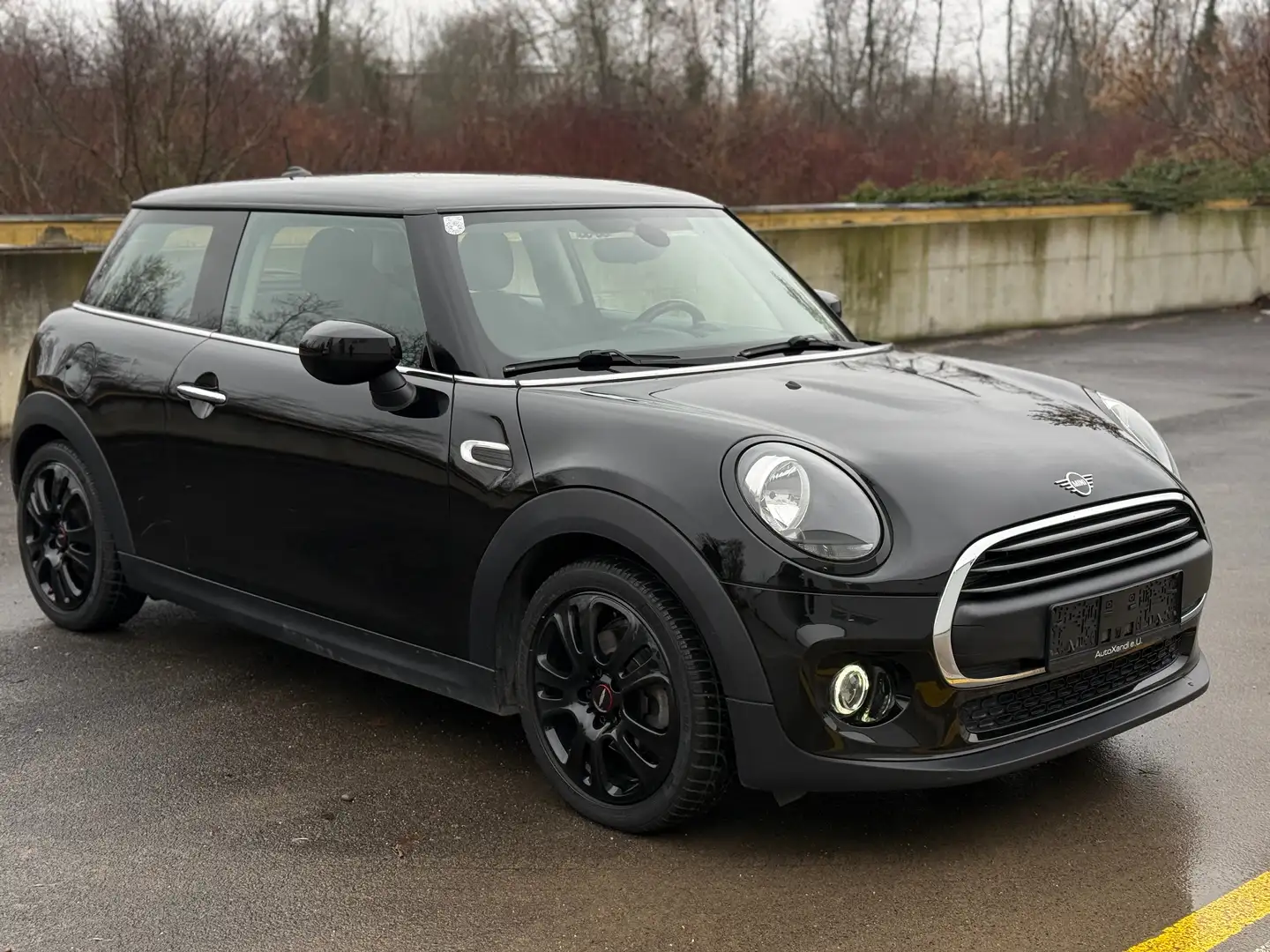 MINI One One facelift *PDC*Sitzheizung* Schwarz - 2