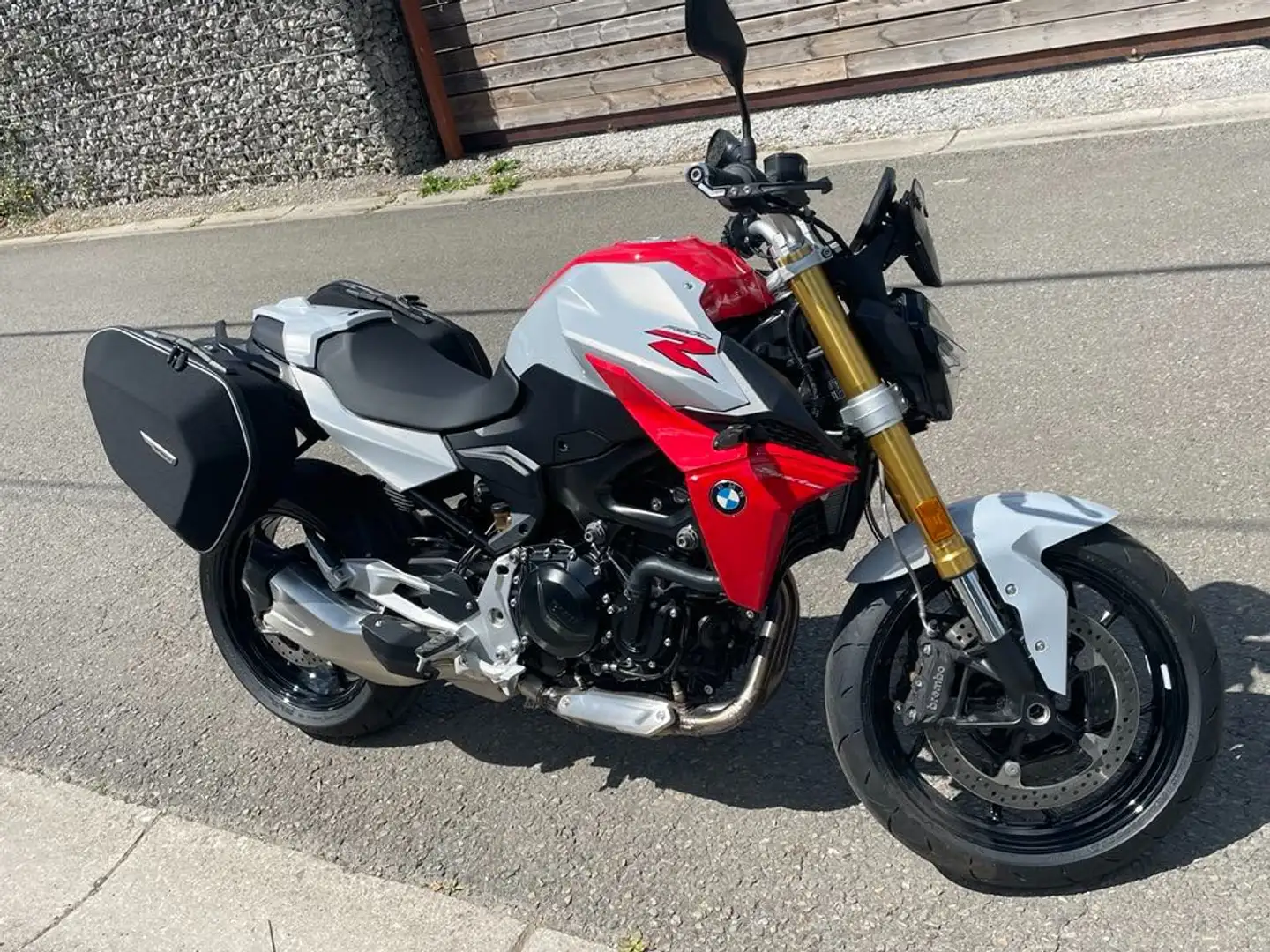 BMW F 900 R Rood - 1