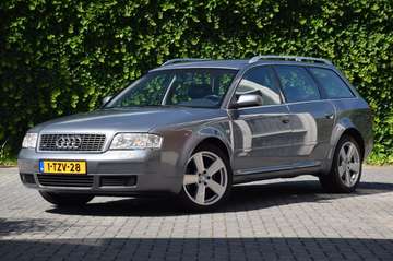 4.2 V8 quattro / Garantie / Bose