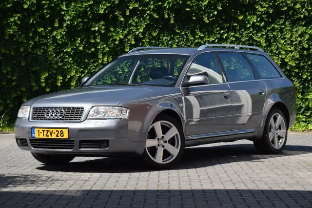 Audi S6 4.2 V8 quattro / Garantie / Bose