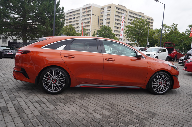 Kia ProCeed / pro_cee'd ProCeed GT 1.6 T-GDI Pano LED Navi ACC Kamera — photo 7