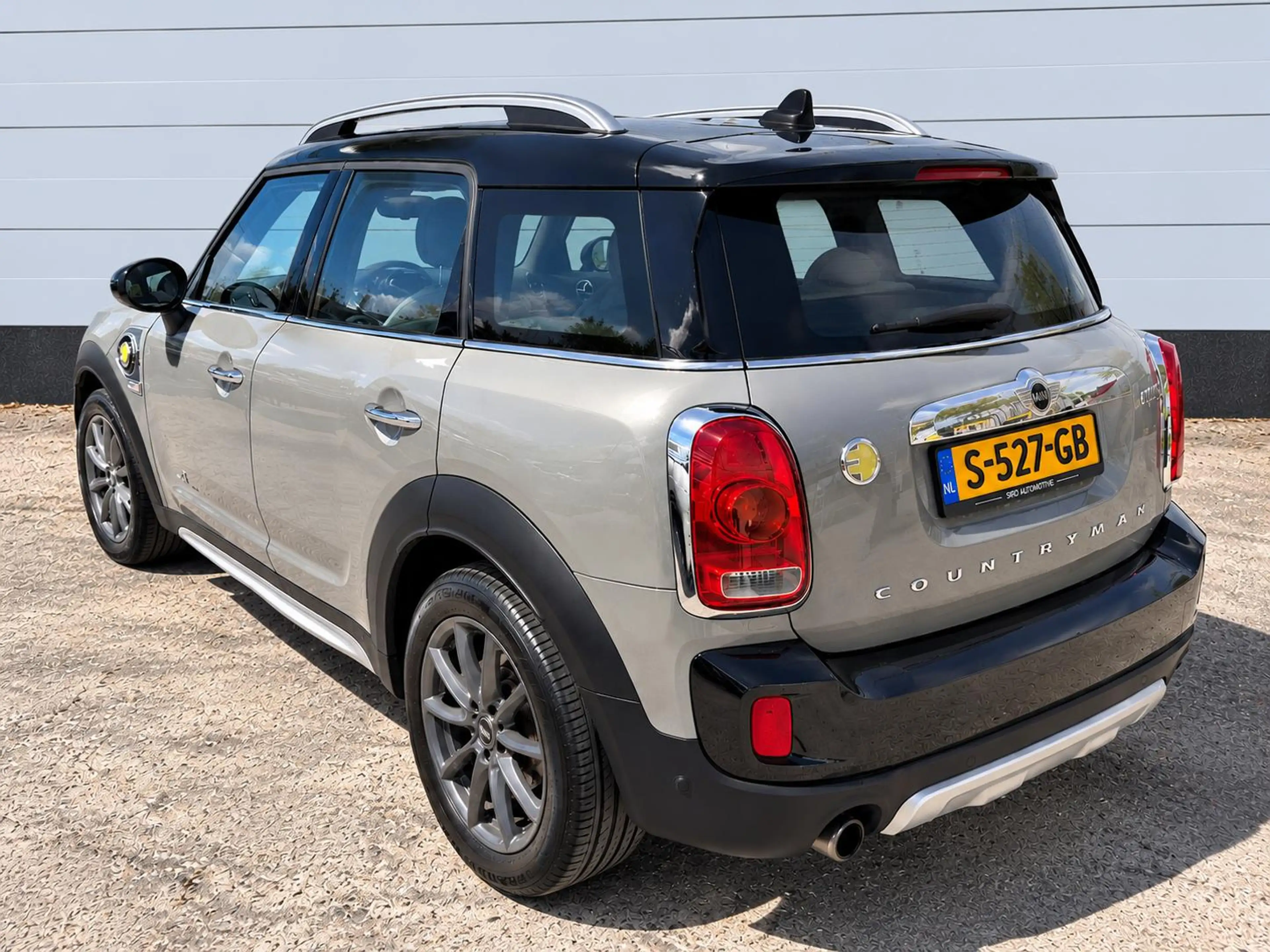 MINI Cooper Countryman 1.5 ALL4 Chili * Pano * Navi * Cruise * Plug-in * — photo 2