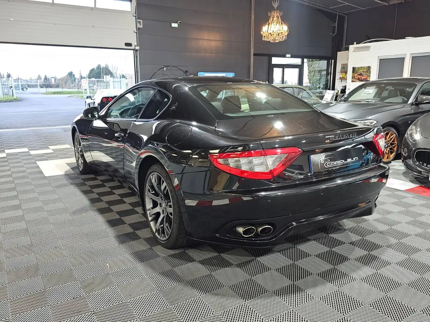 Maserati GranTurismo 4.2 405 BVA ZF Schwarz - 2