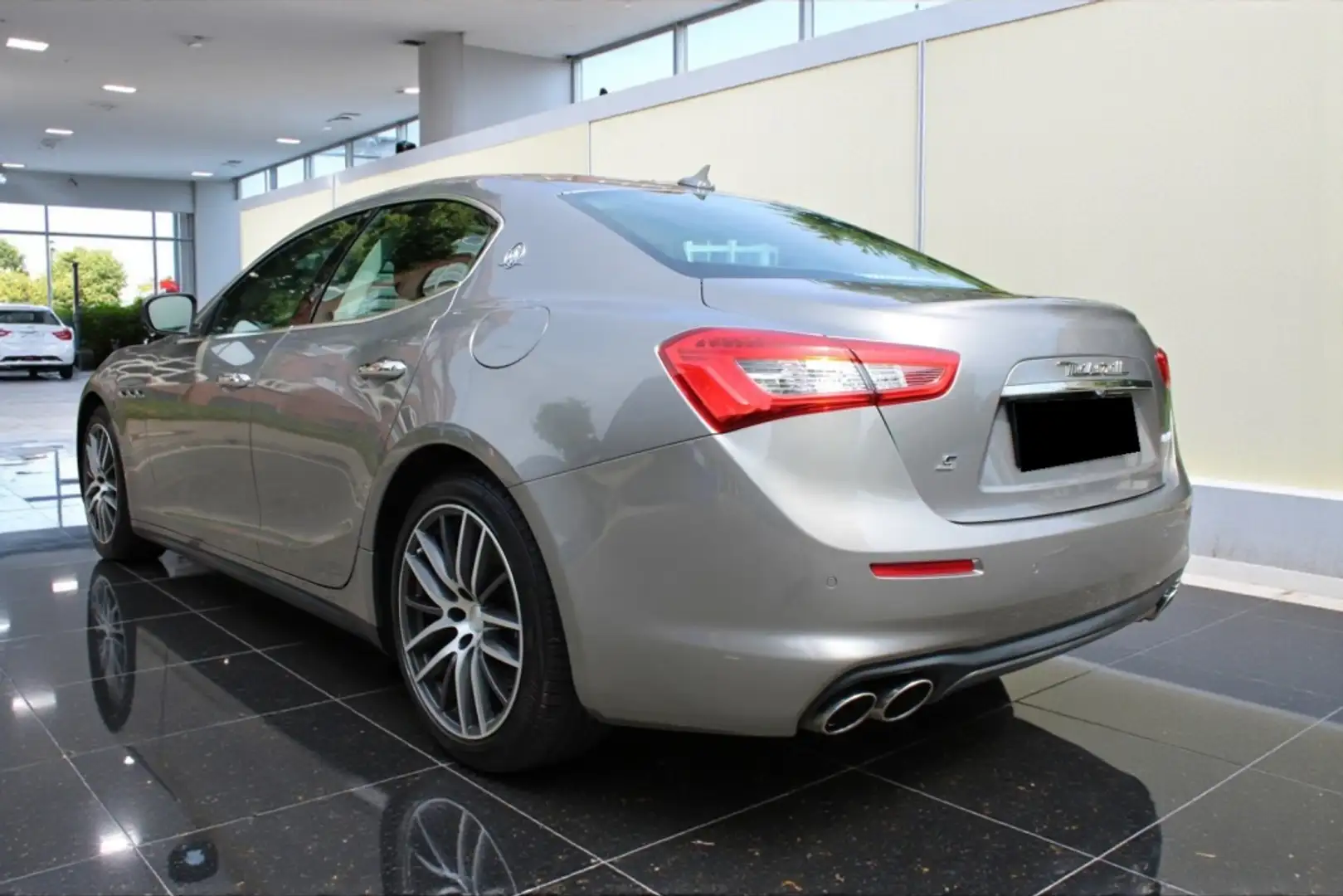 Maserati Ghibli S Q4 Aut. 430 Gris - 2