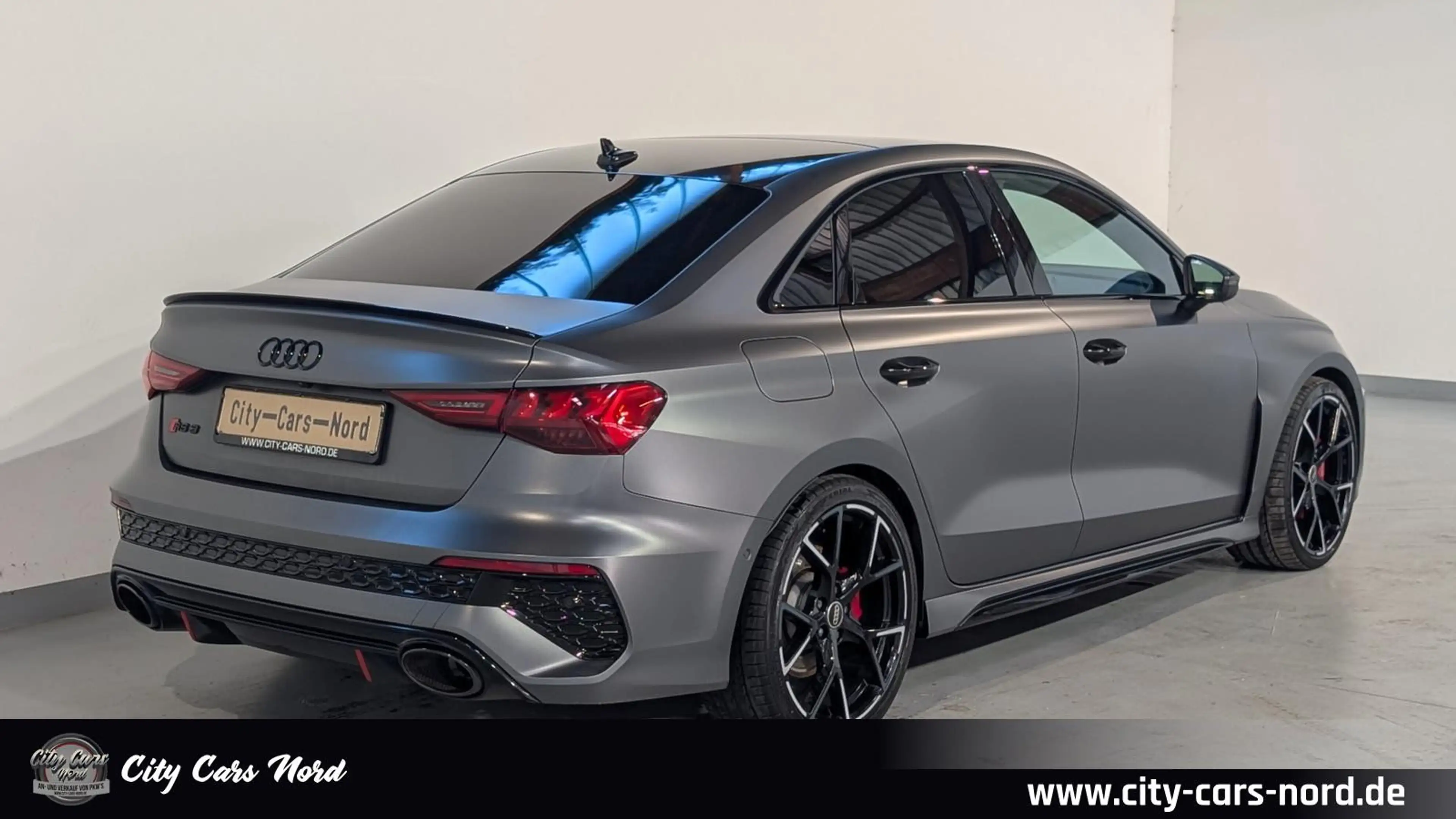 Audi RS3 RS 3 2.5 TFSI quattro NAPPA-PANO-SPORT.AGA-B&O — photo 5