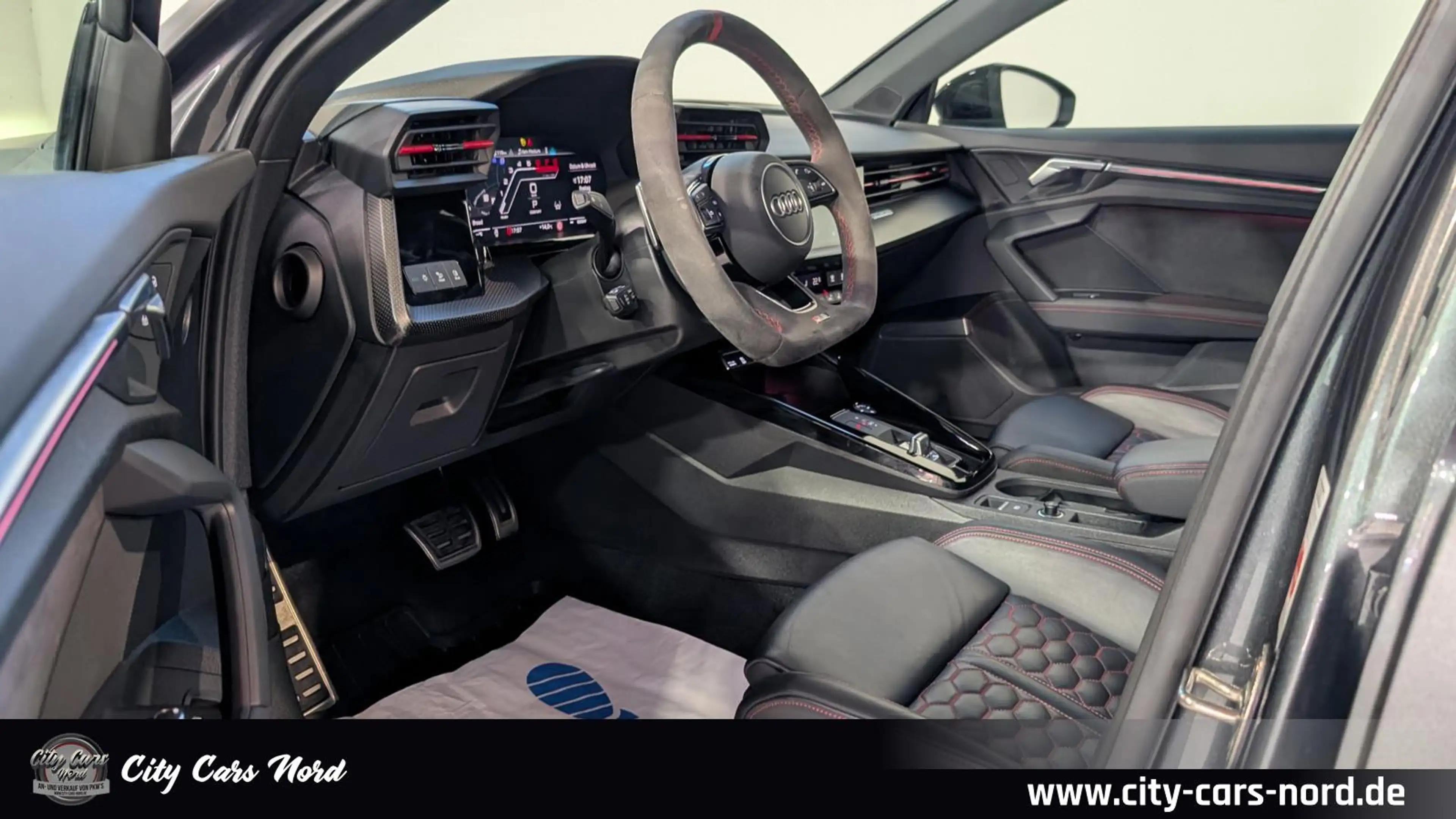 Audi RS3 RS 3 2.5 TFSI quattro NAPPA-PANO-SPORT.AGA-B&O — photo 11