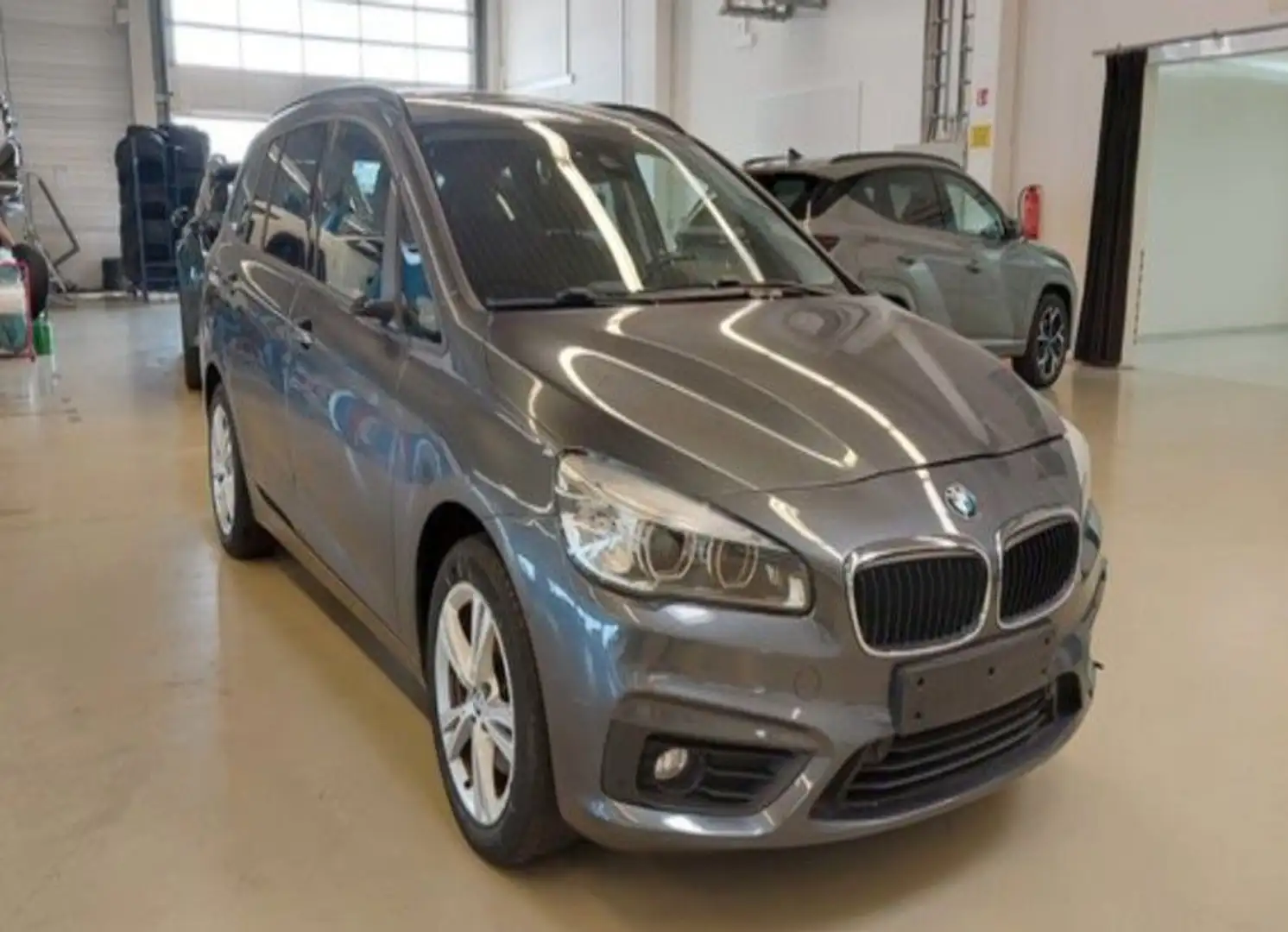 BMW 218 2 Gran Tourer 218 d 7-Sitzer --diebstahlschaden Grijs - 1