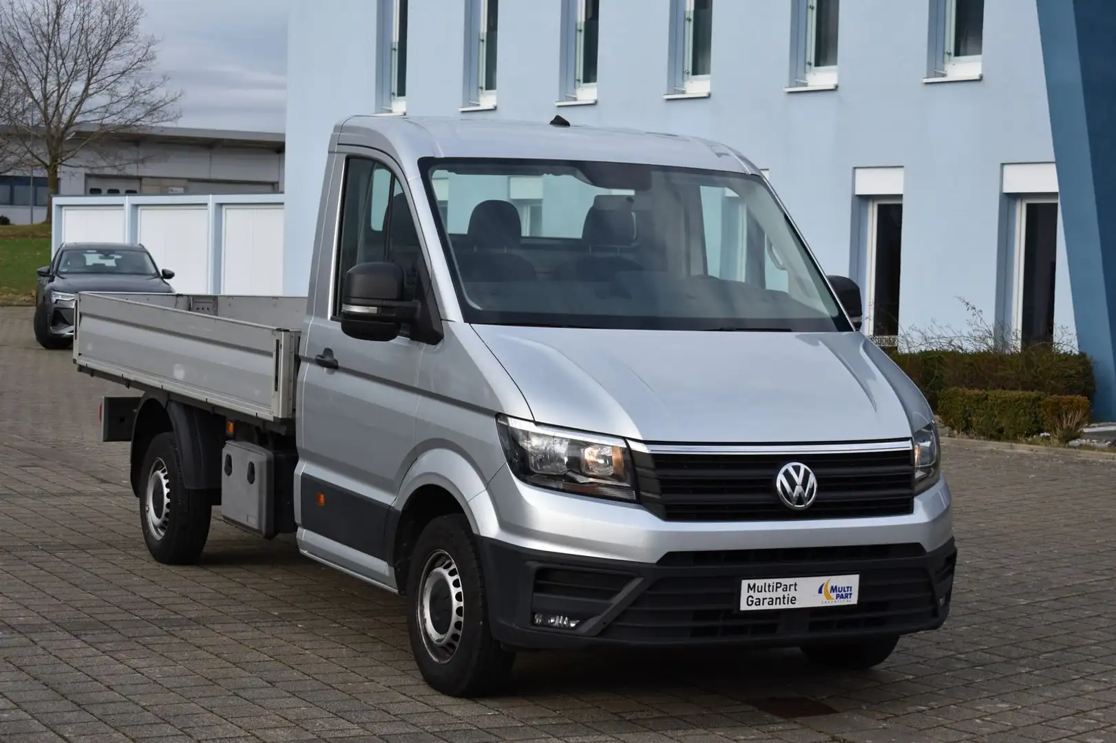 Volkswagen Crafter Pritsche*mittellang*AHK*Autom*Navi*ACC Silber - 1