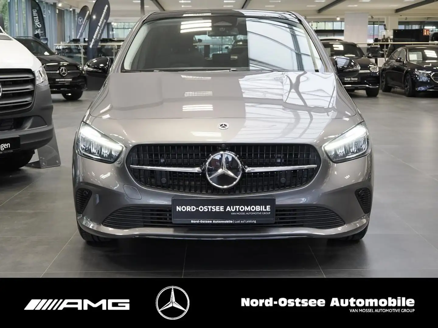 Mercedes-Benz B 200 PROGRESSIVE ADV TOTWINKEL PANO NIGHT DISTR Grau - 2
