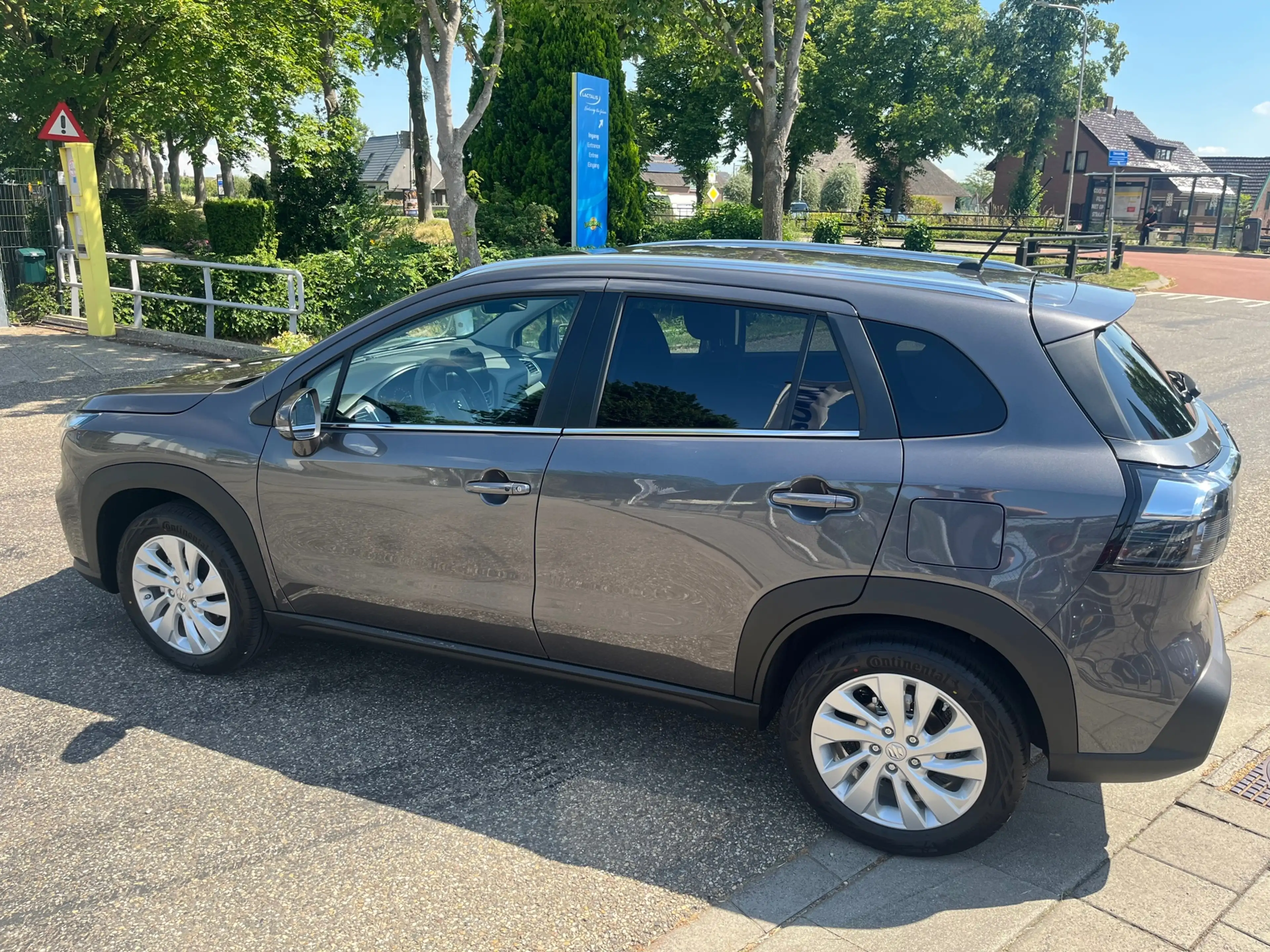 Suzuki S-Cross 1.4 Boosterjet Select Smart Hybrid ACTIE ACTIE // — photo 12