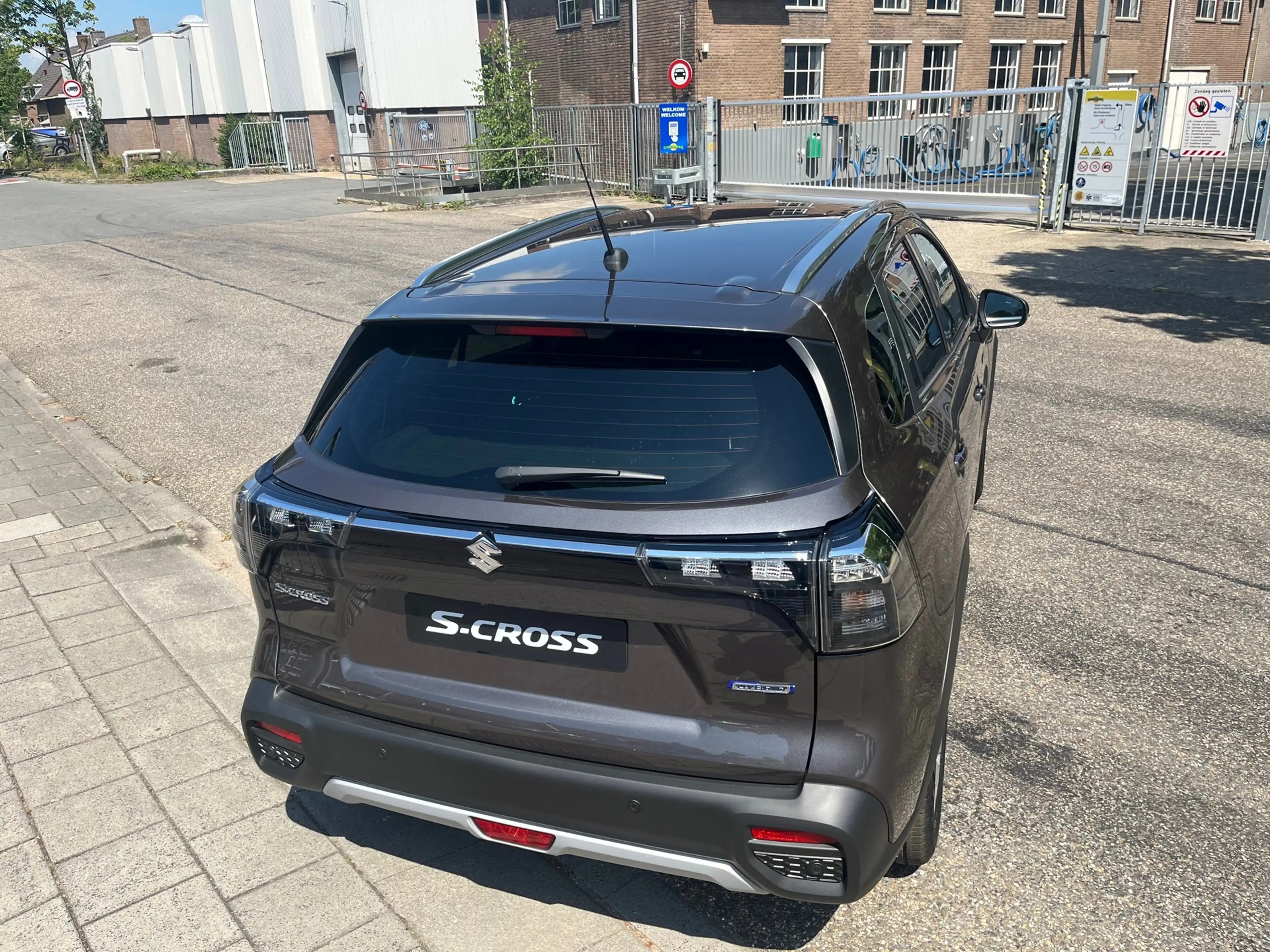 Suzuki S-Cross 1.4 Boosterjet Select Smart Hybrid ACTIE ACTIE // — photo 11