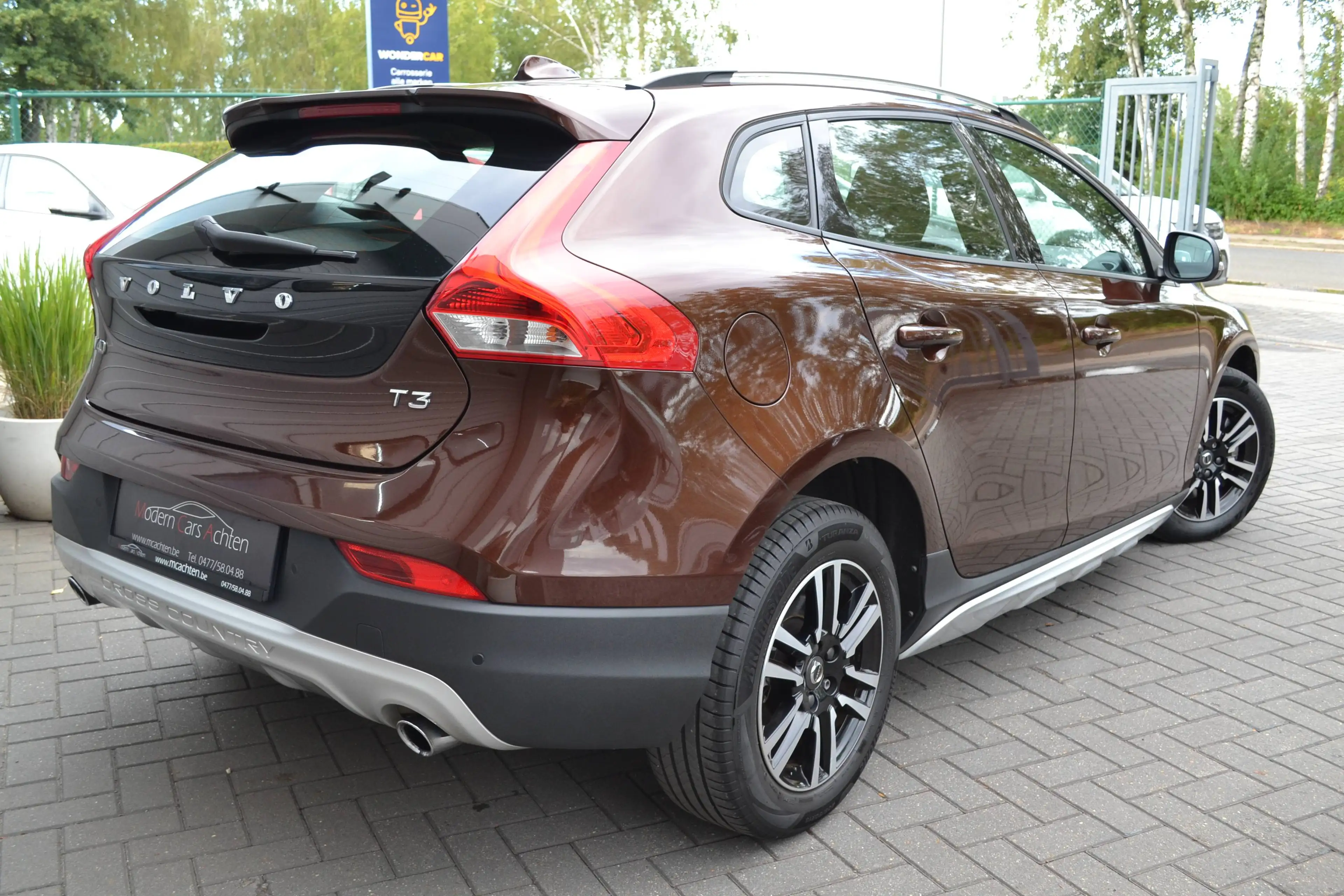 Volvo V40 Cross Country V40 Cross Country 2.0 T3 Momentum — photo 2