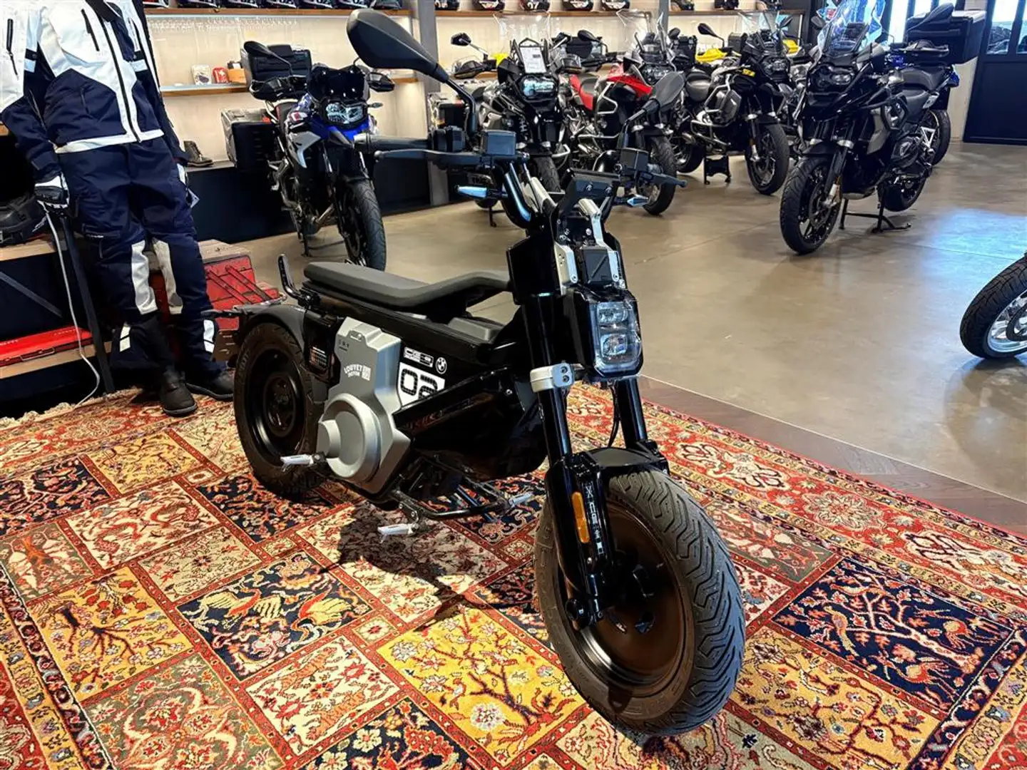 BMW CE 02 0 Fekete - 2