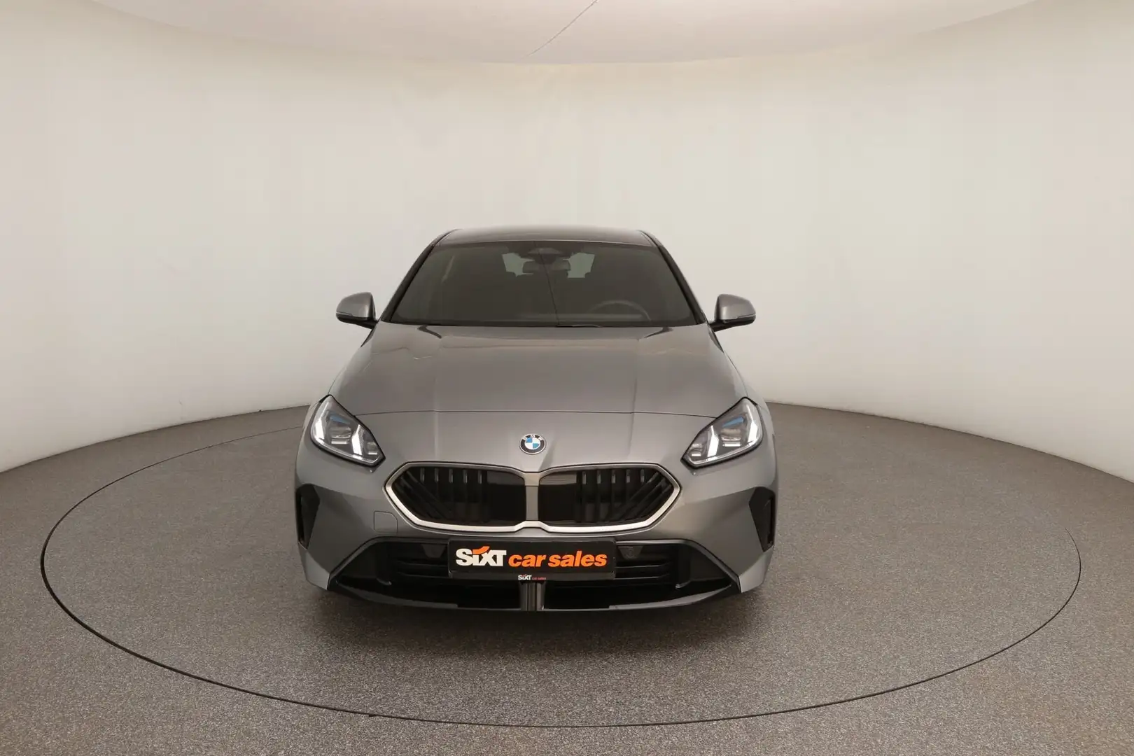 BMW 118 d M Sport ad.LED|Aktiv|ACC|S-&LR-HZ|PA+Kamera Grau - 2