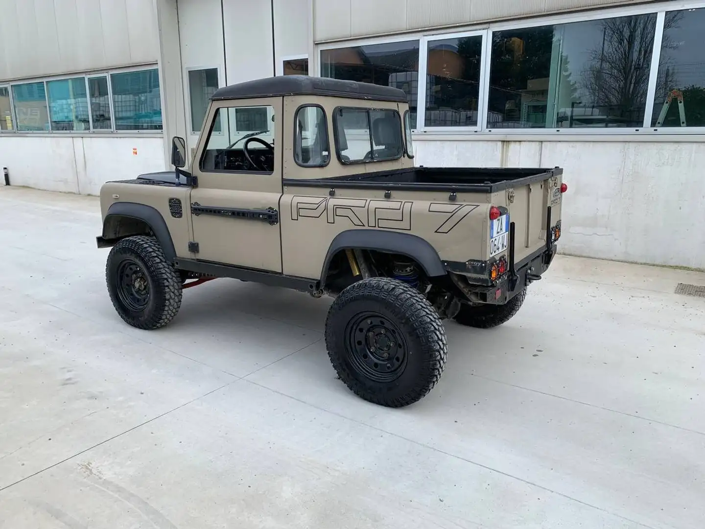 Land Rover Defender Defender 90 2.5 TDI ST Turbo II Pick Up Beige - 2