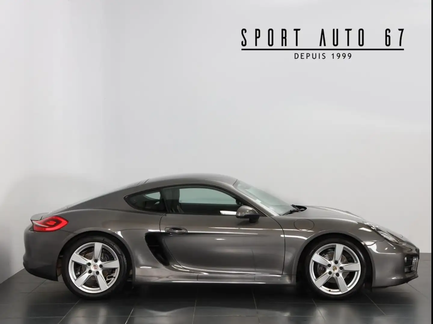 Porsche Cayman Flat 6 2.7L - 2
